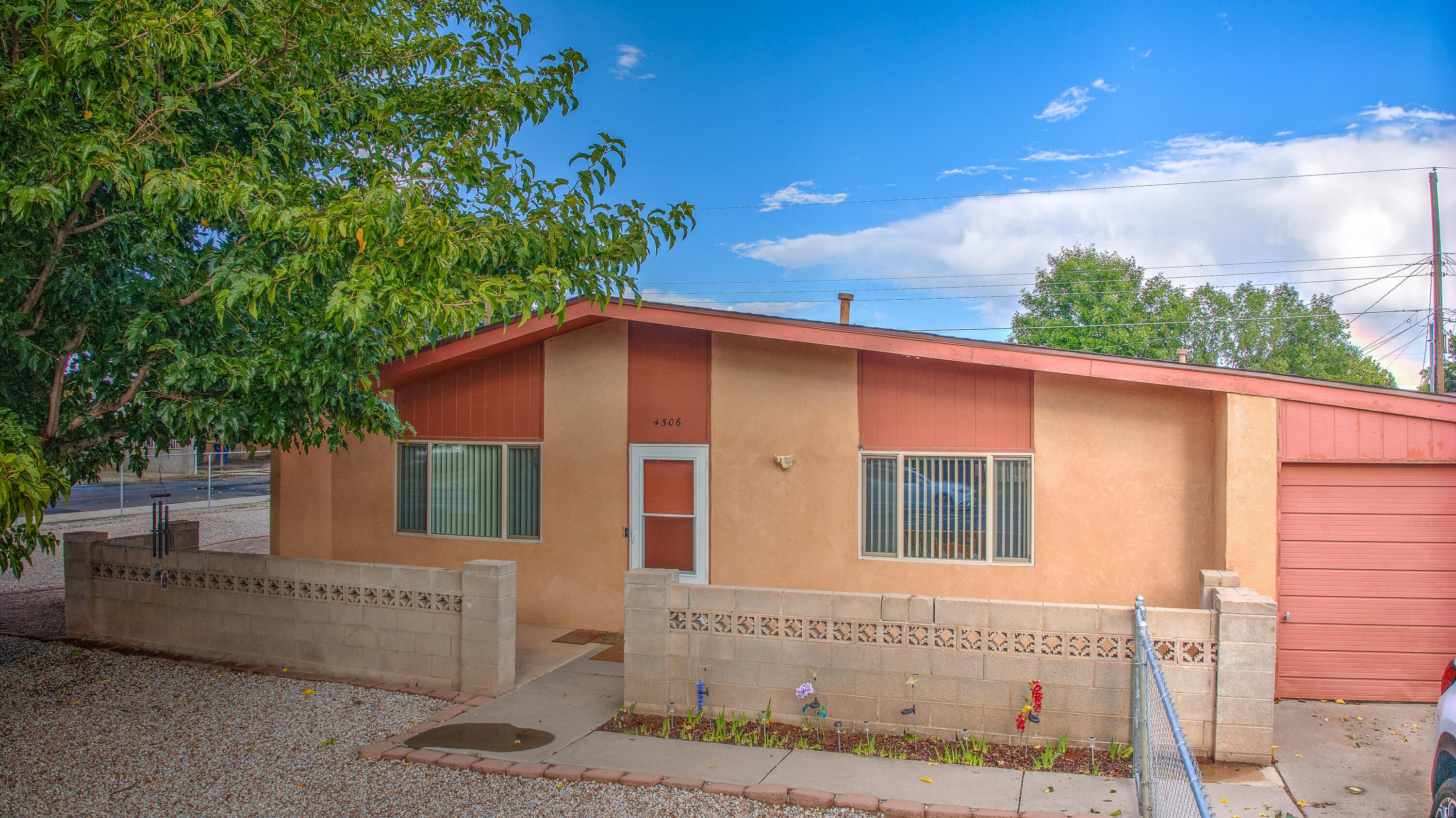 4506 W GLEN Drive SW