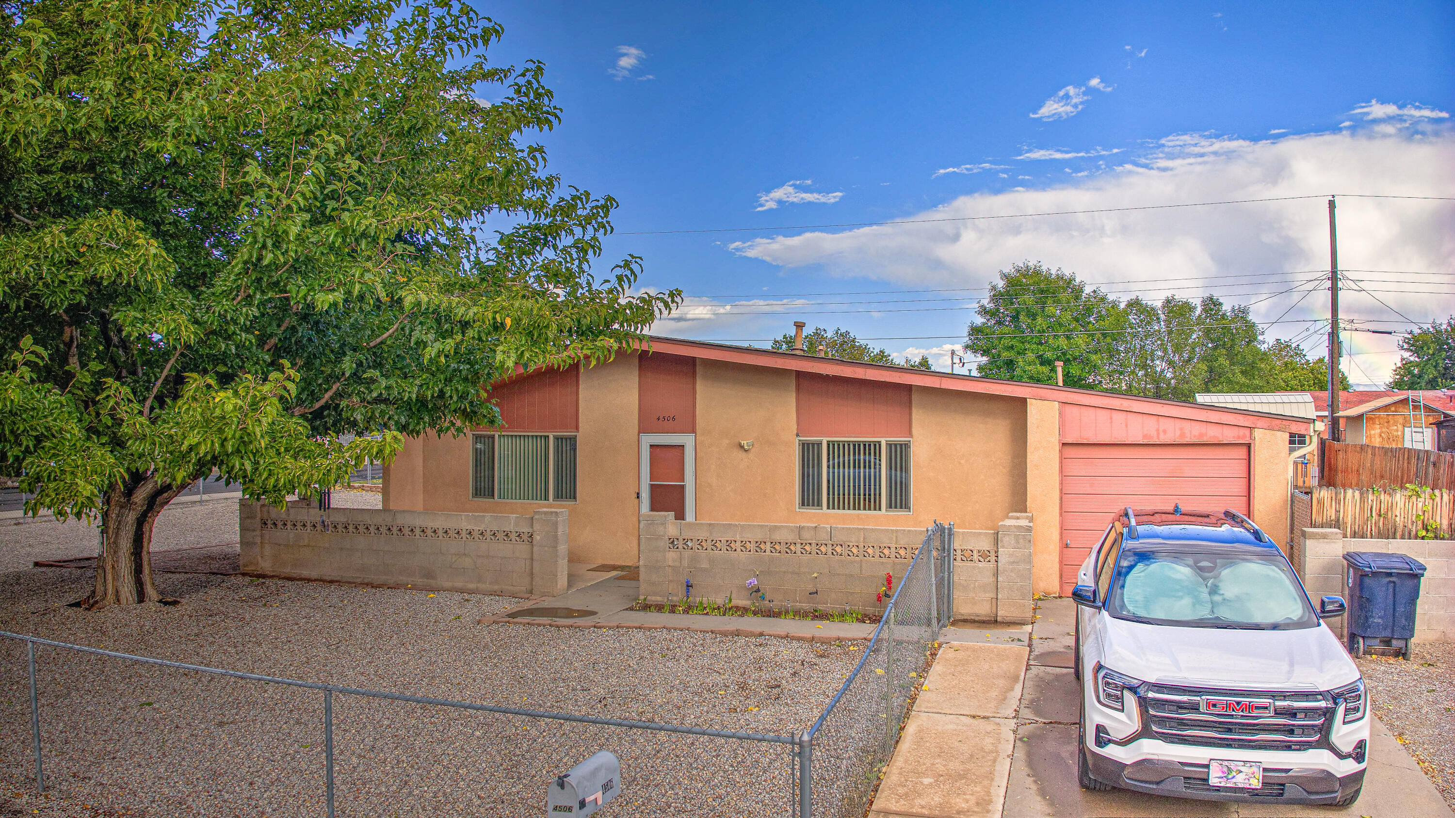 4506 W GLEN Drive SW