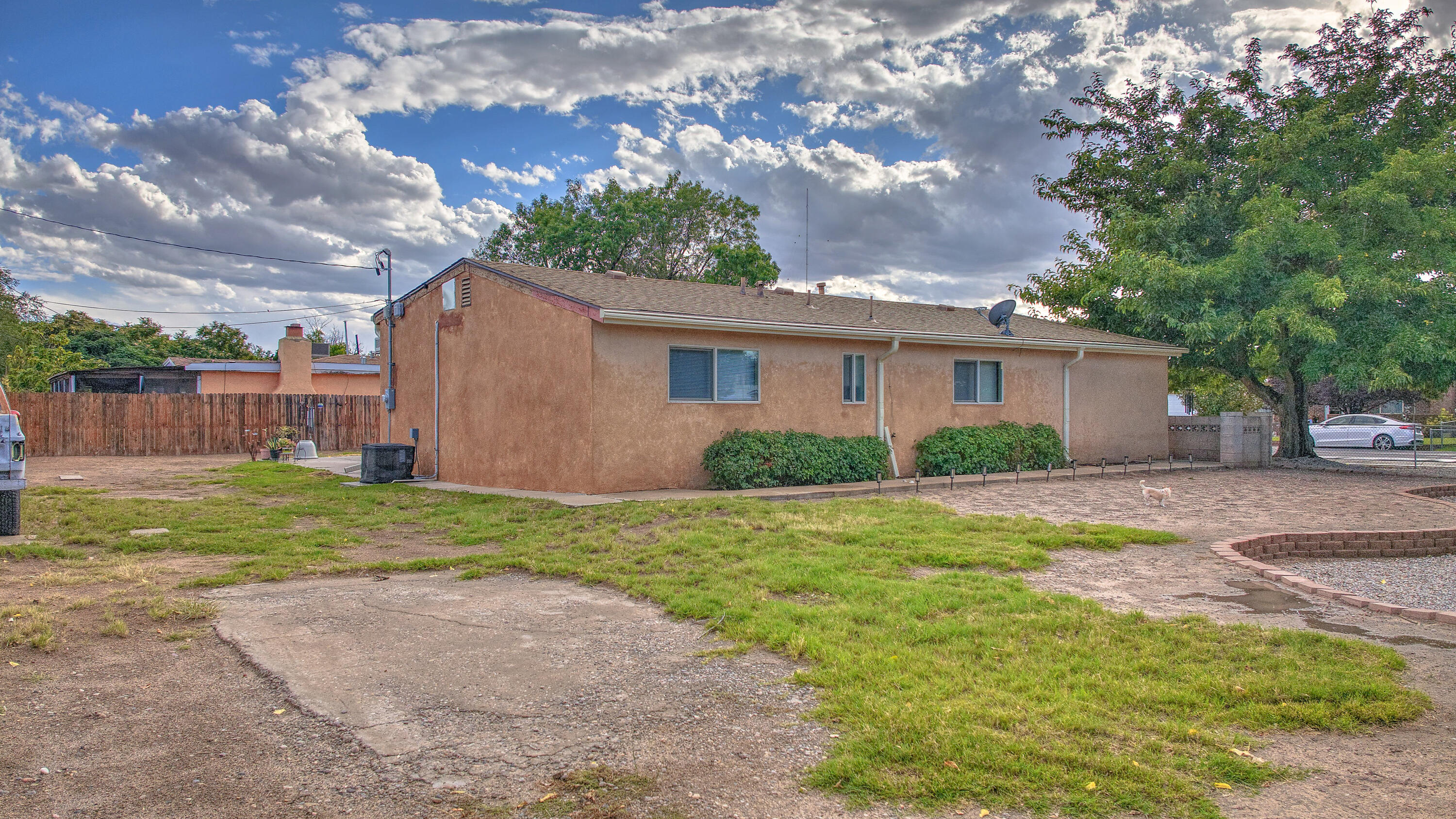 4506 W GLEN Drive SW