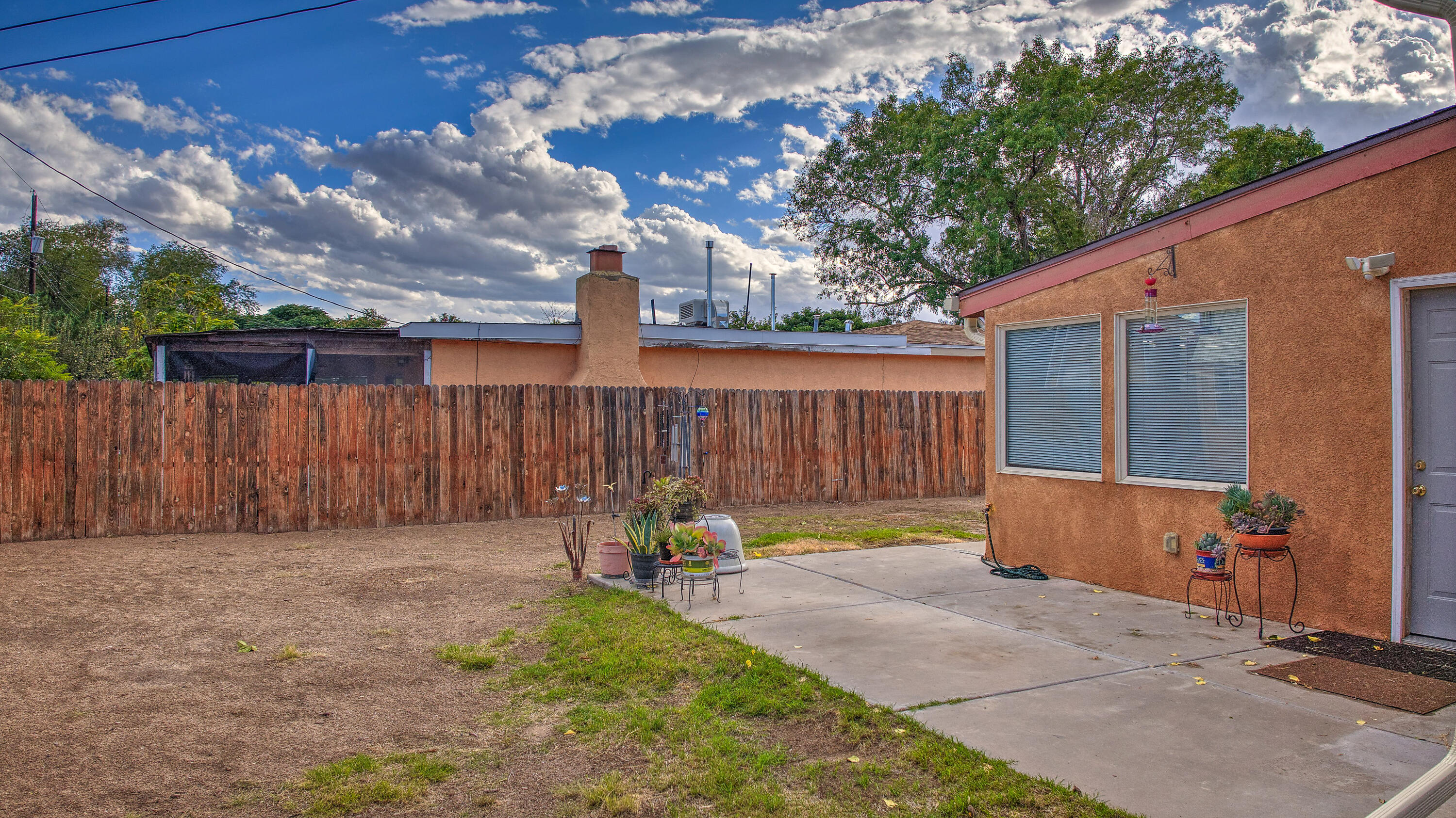 4506 W GLEN Drive SW