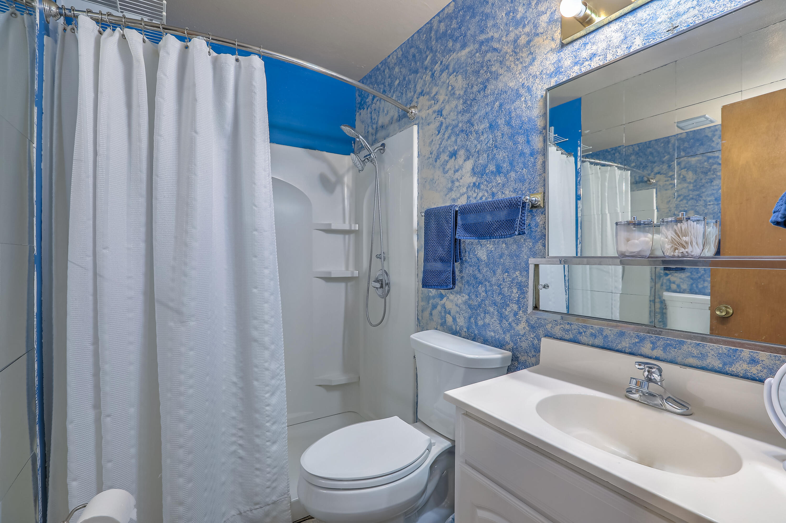 4506 W GLEN Drive SW