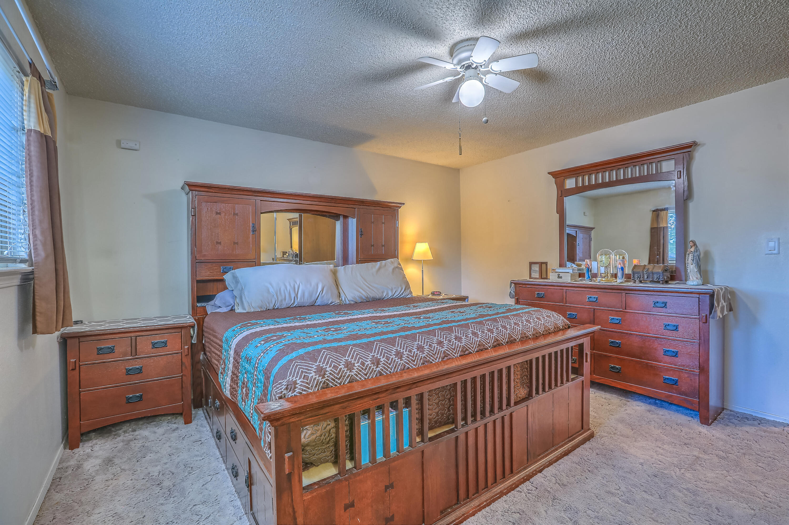 4506 W GLEN Drive SW