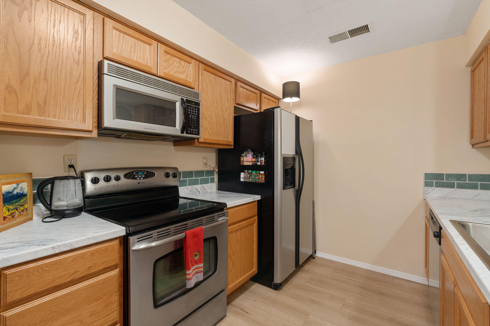 2900 VISTA DEL REY NE 20C