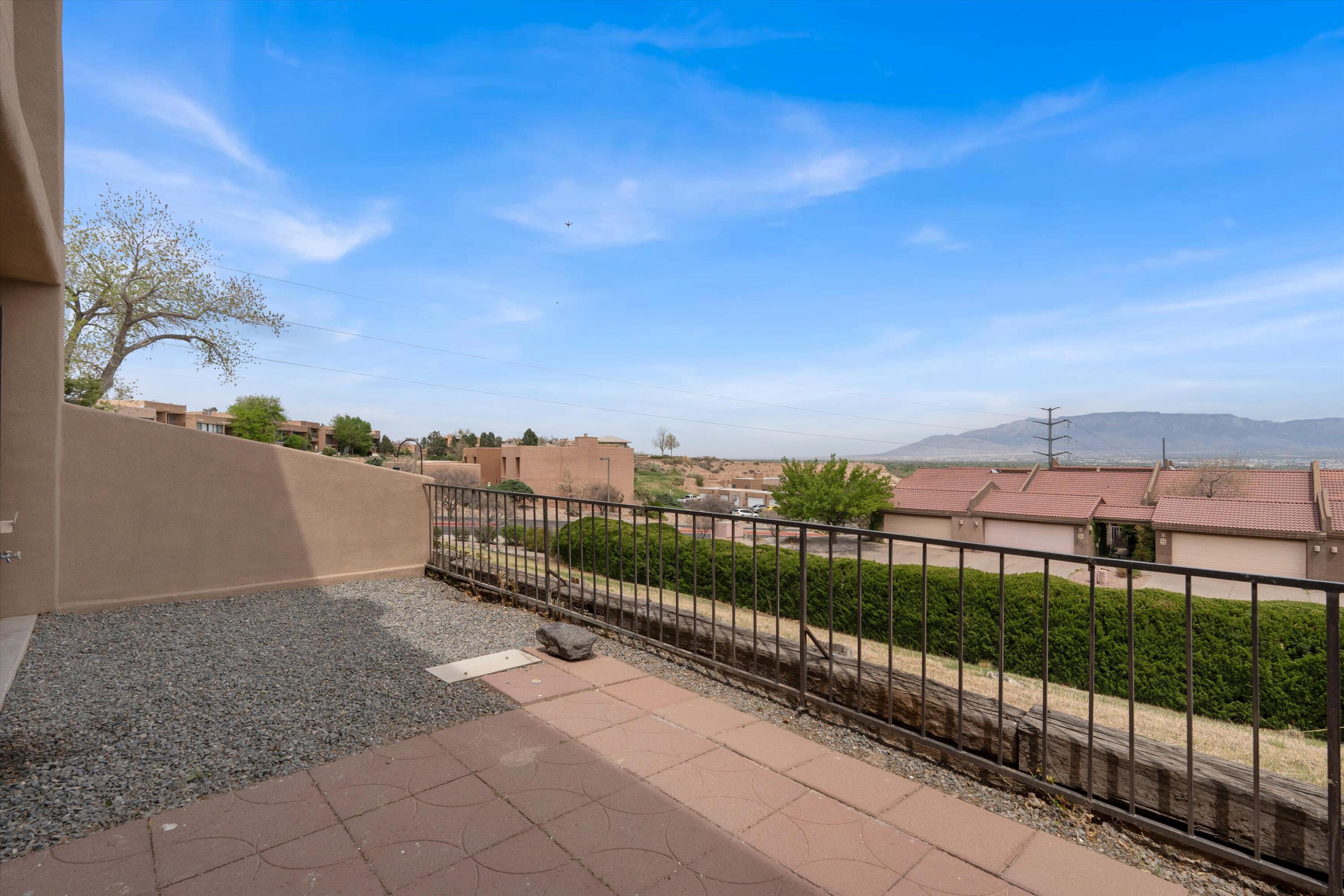 2700 Vista Grande Drive NW 56