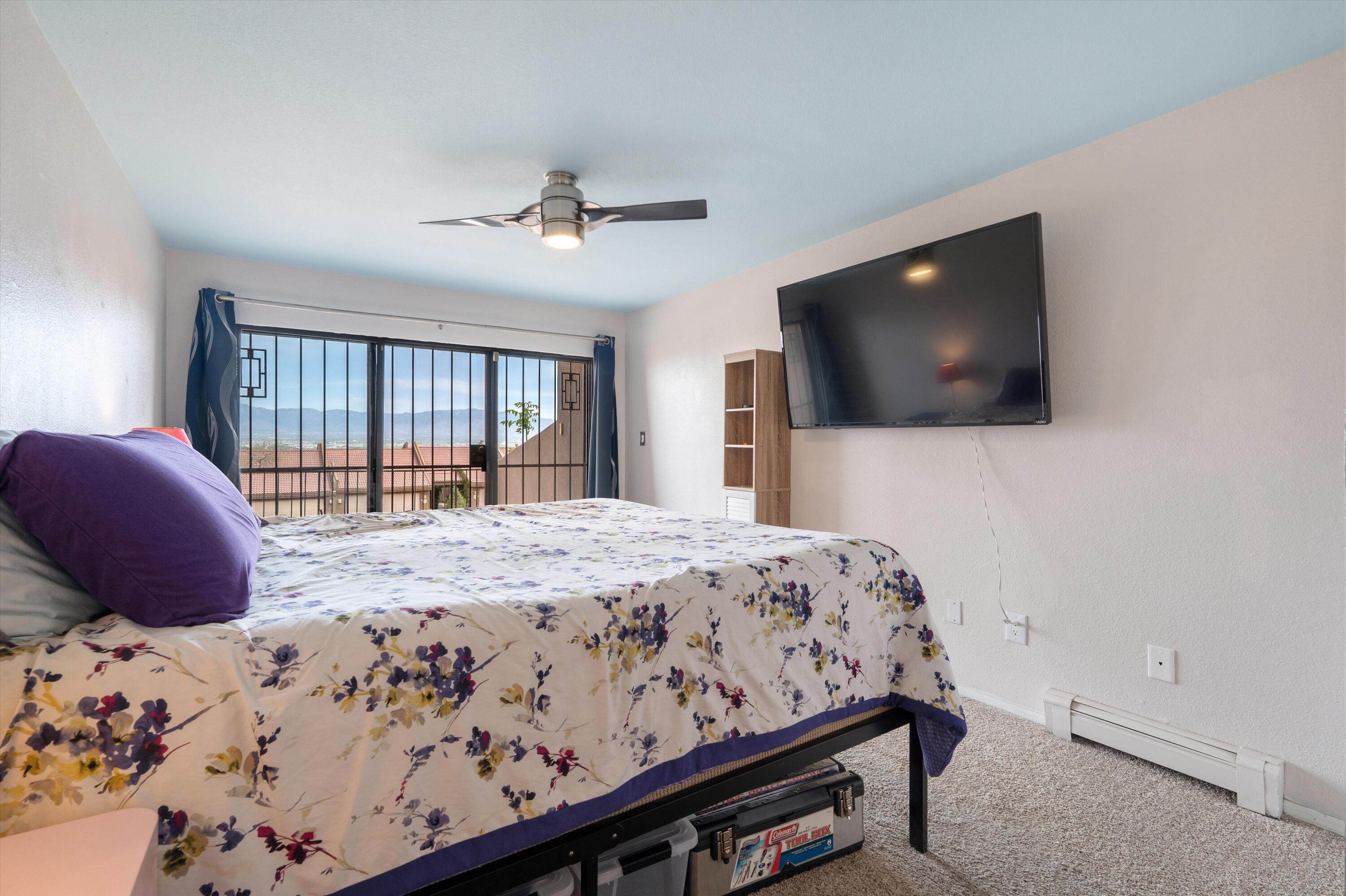 2700 Vista Grande Drive NW 56