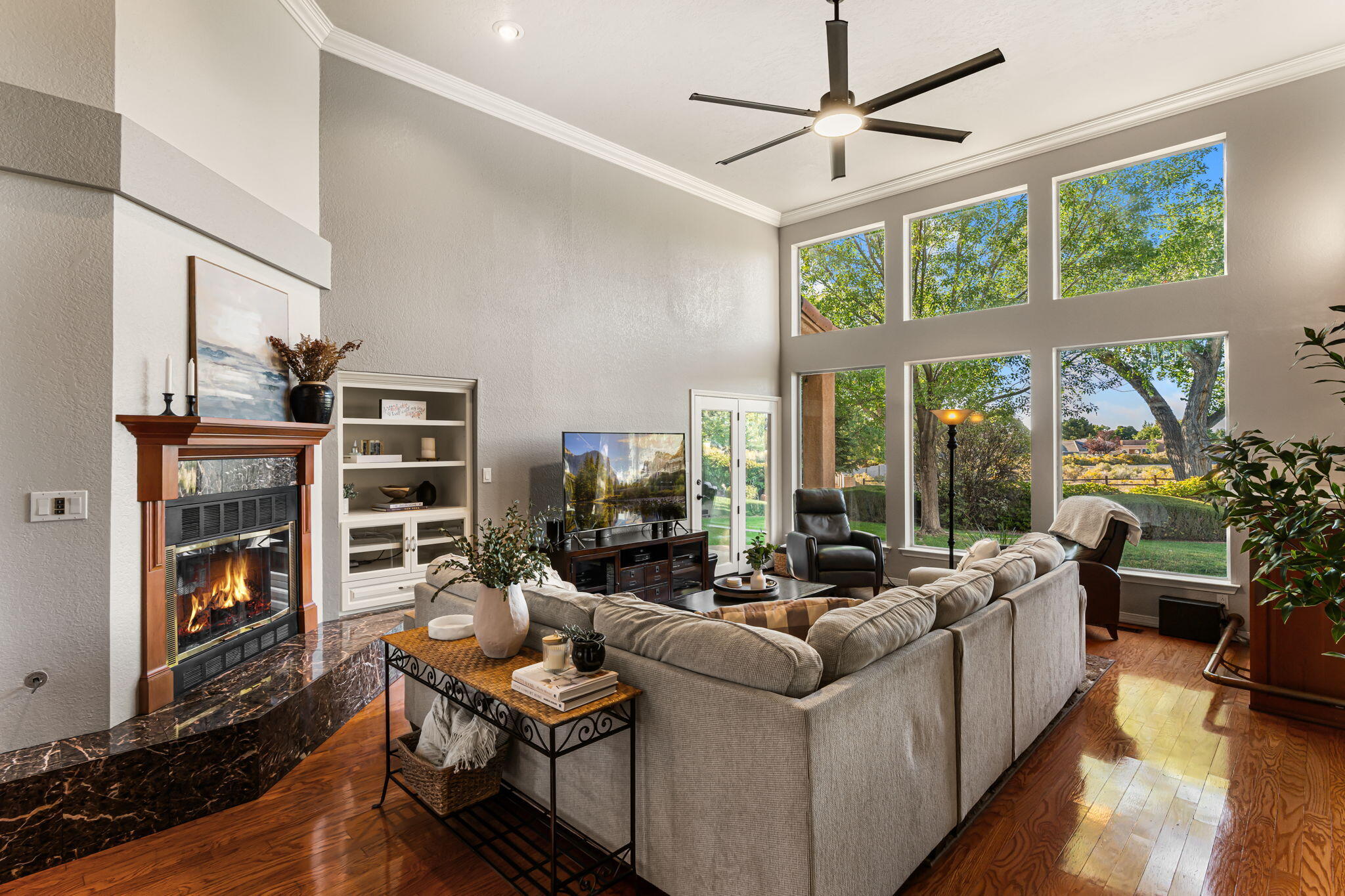 6505 MEADOW HILLS Street NE