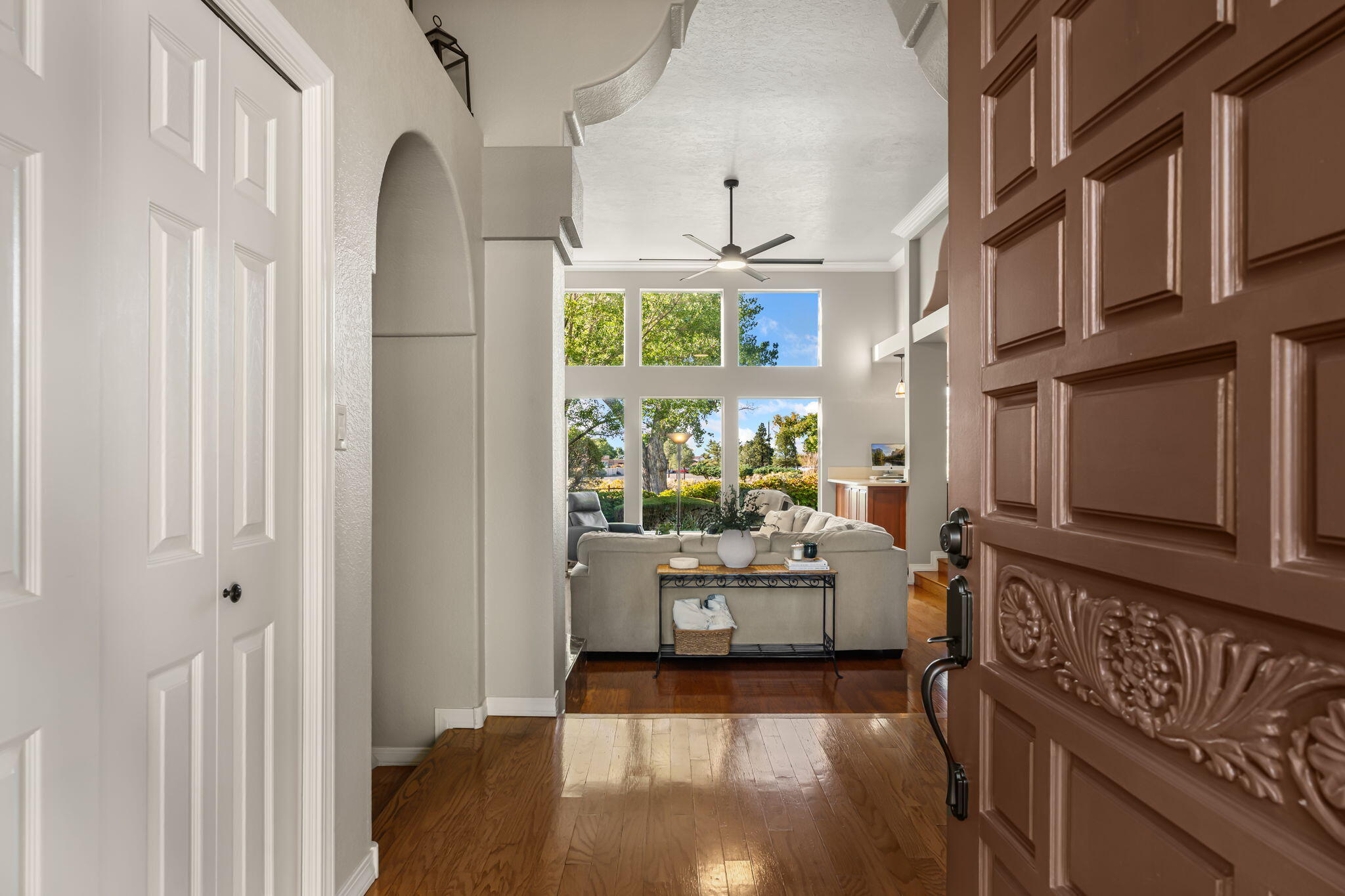 6505 MEADOW HILLS Street NE