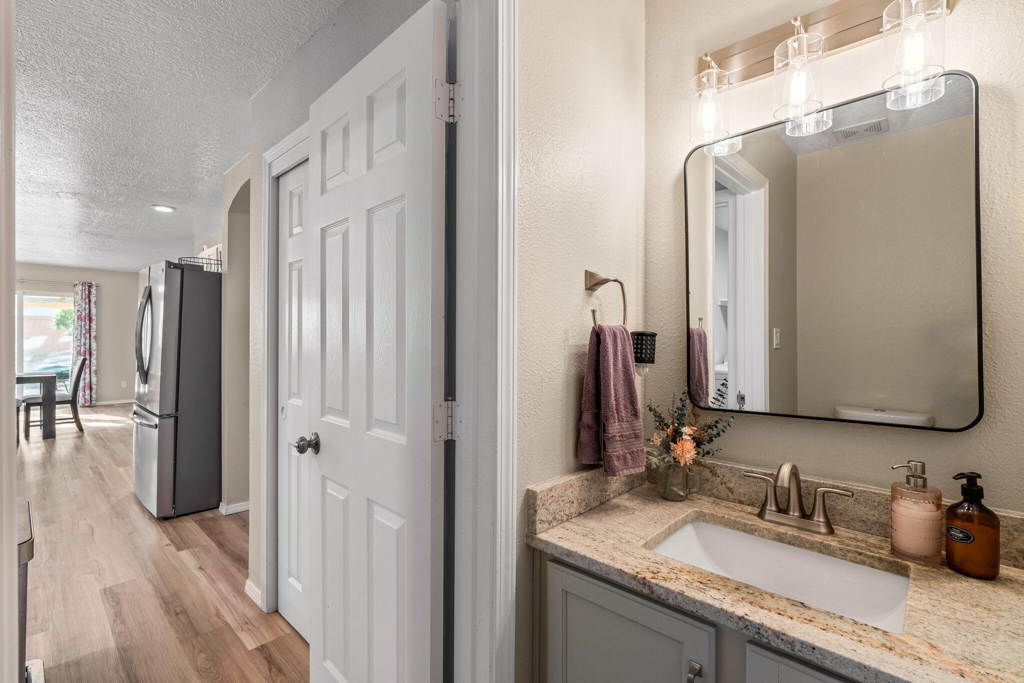 537 SKY TOWER Street SW