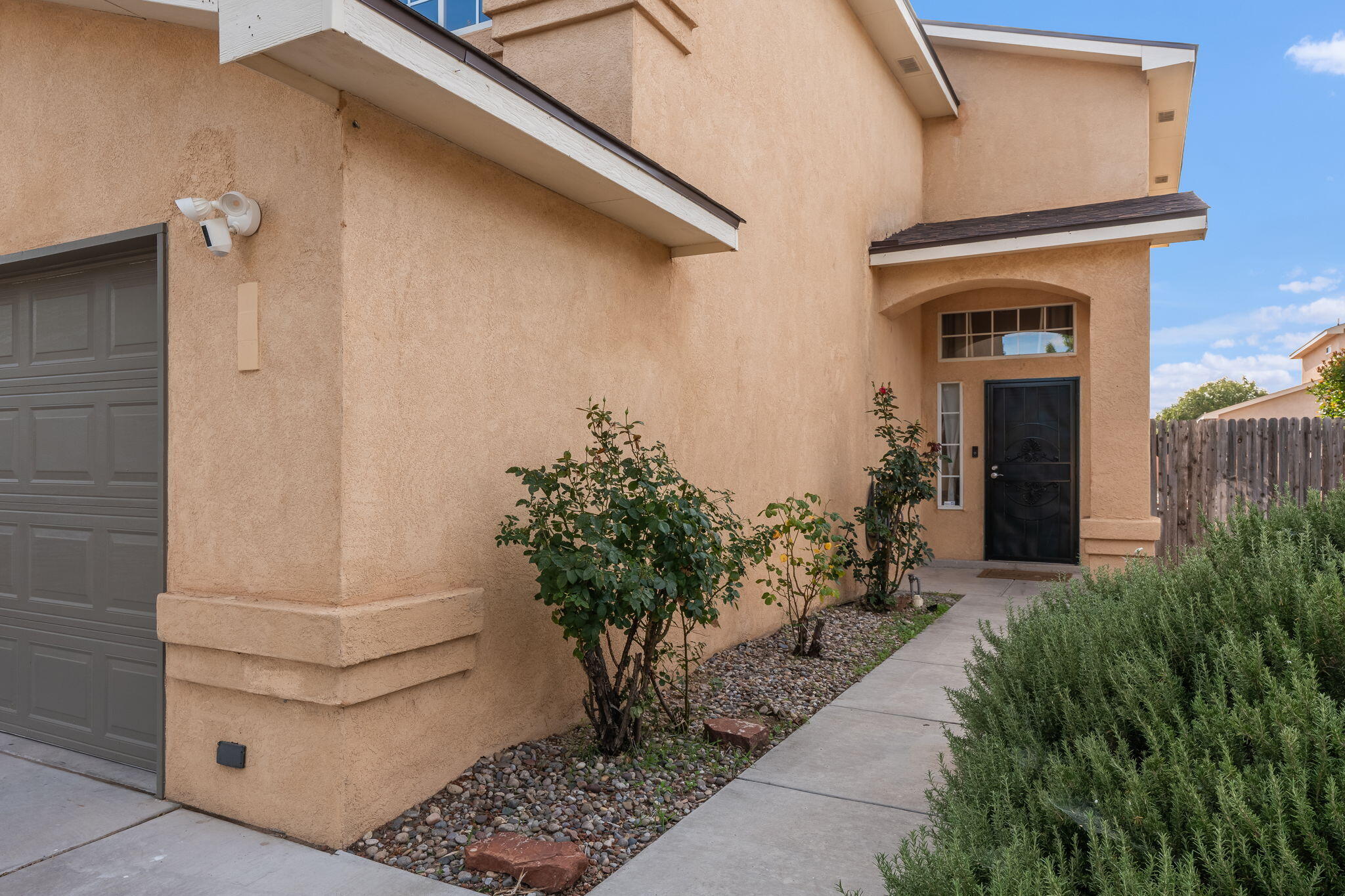 537 SKY TOWER Street SW