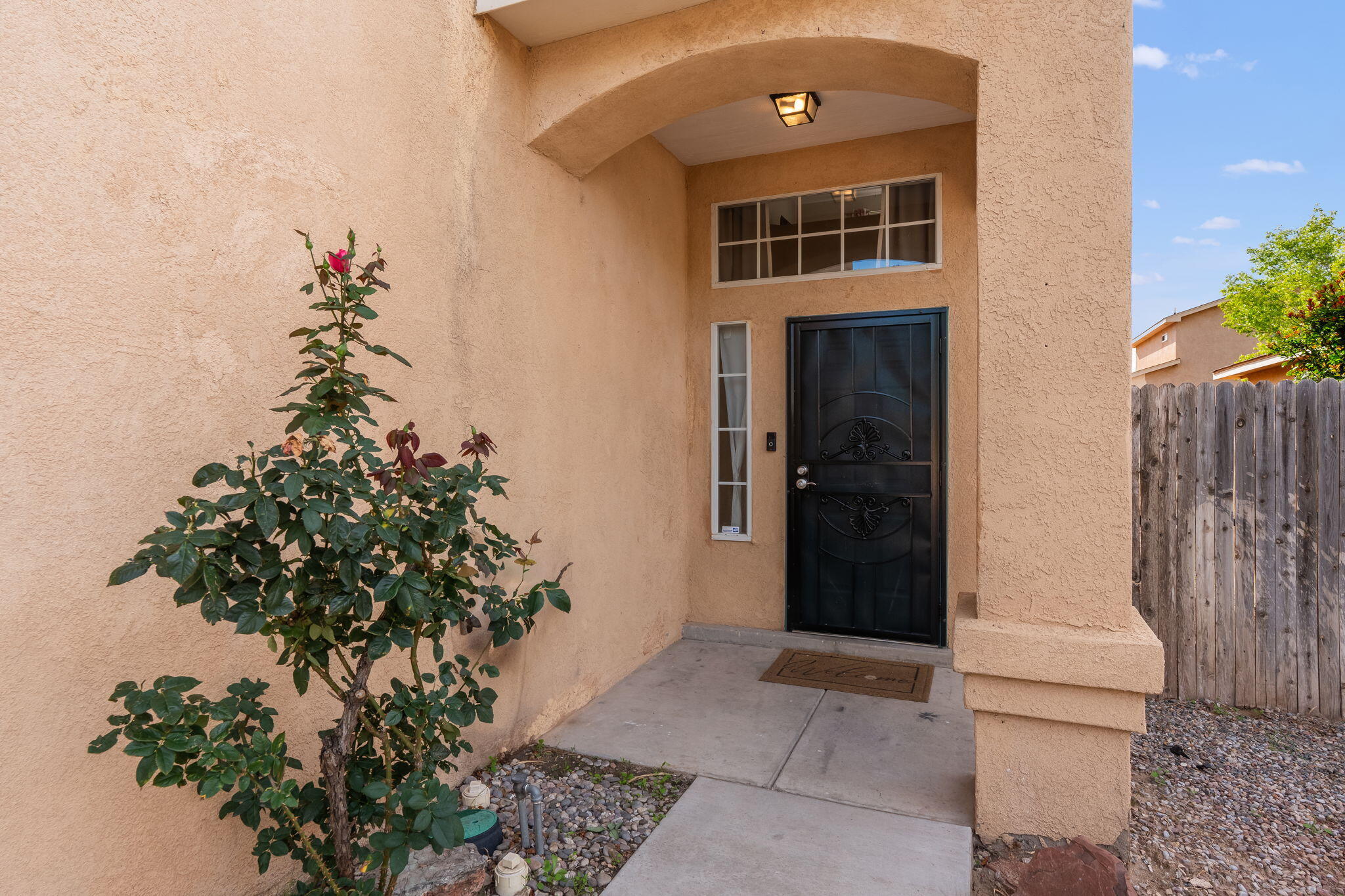 537 SKY TOWER Street SW