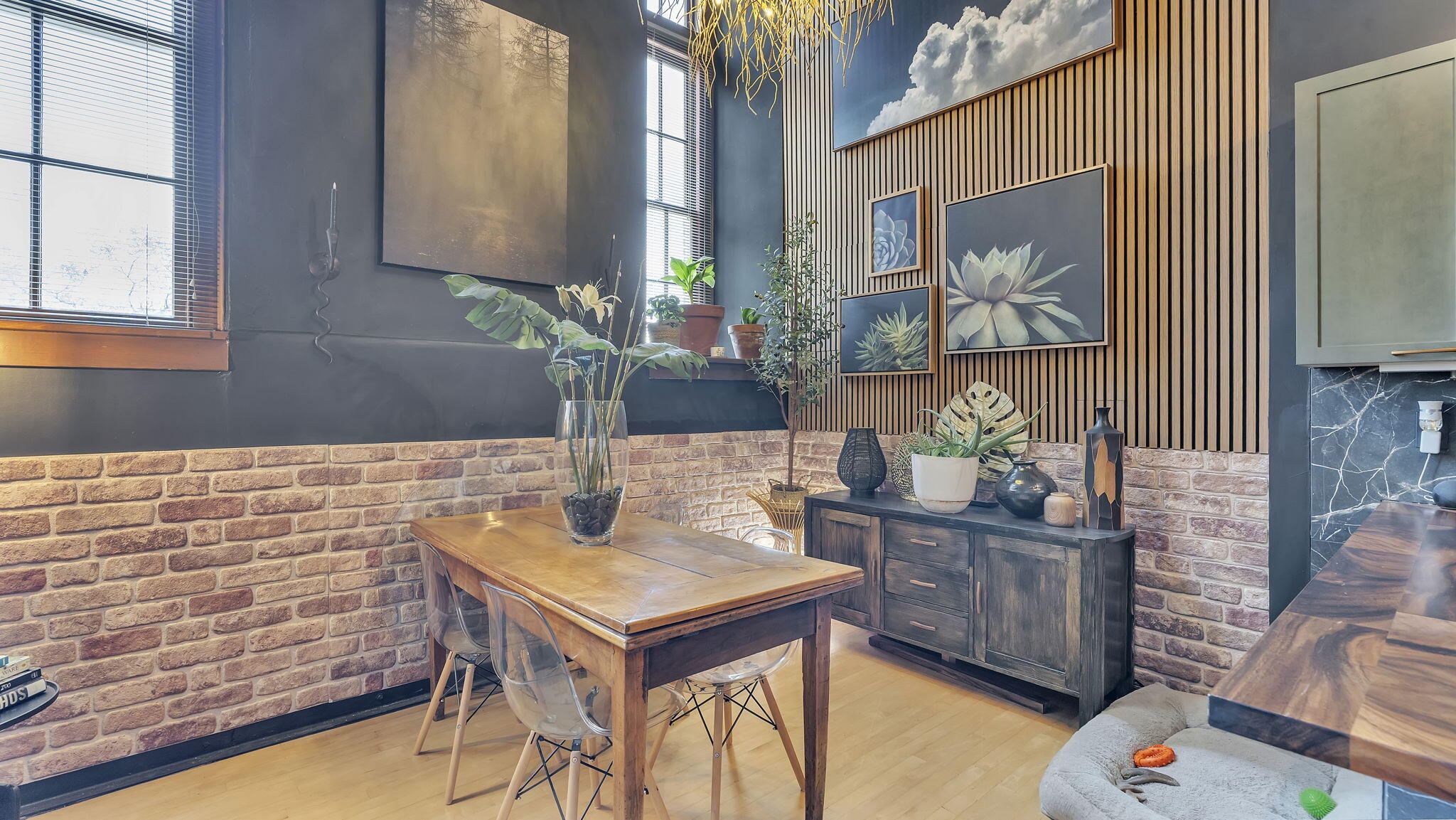 300 TIJERAS Avenue NE 319