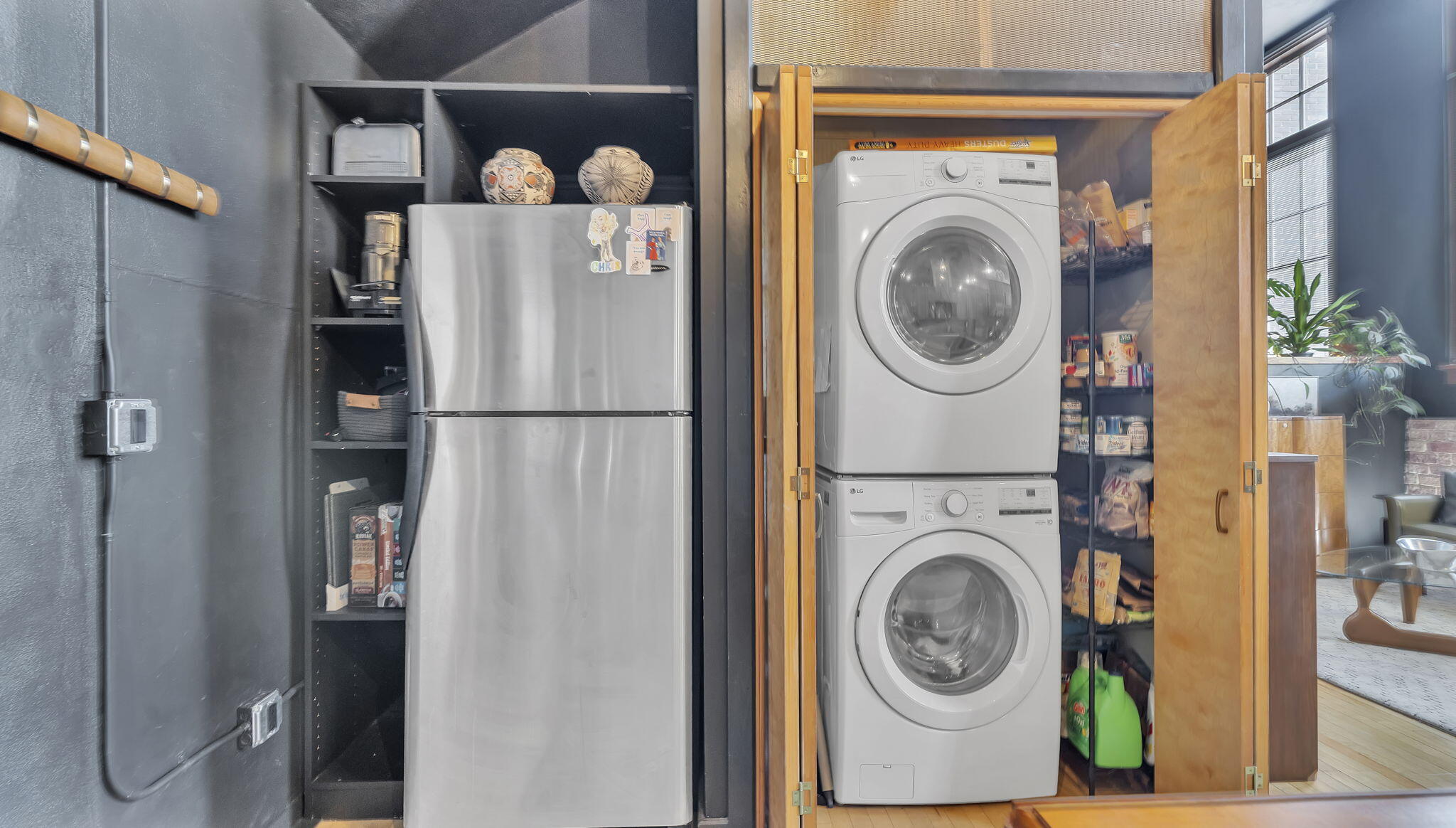 300 TIJERAS Avenue NE 319