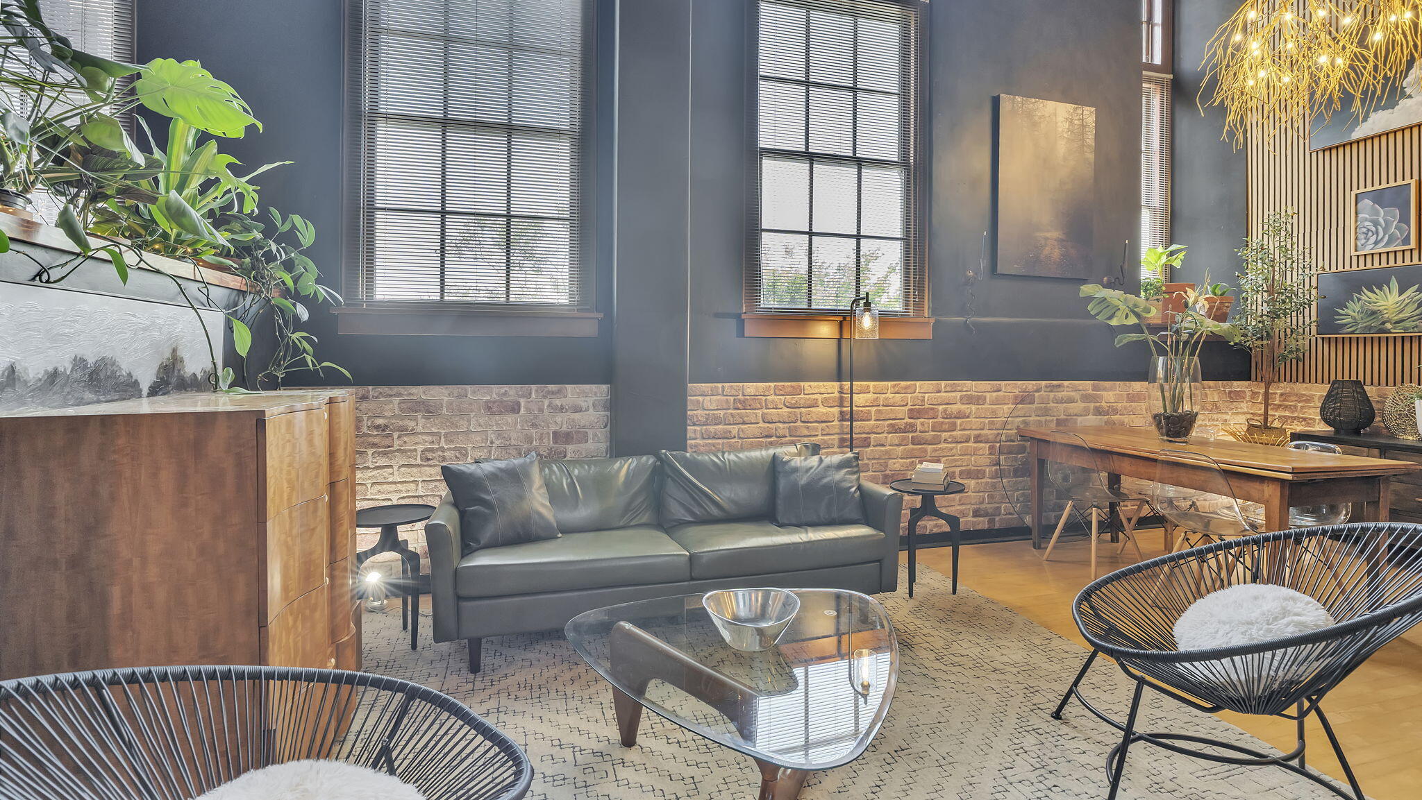 300 TIJERAS Avenue NE 319