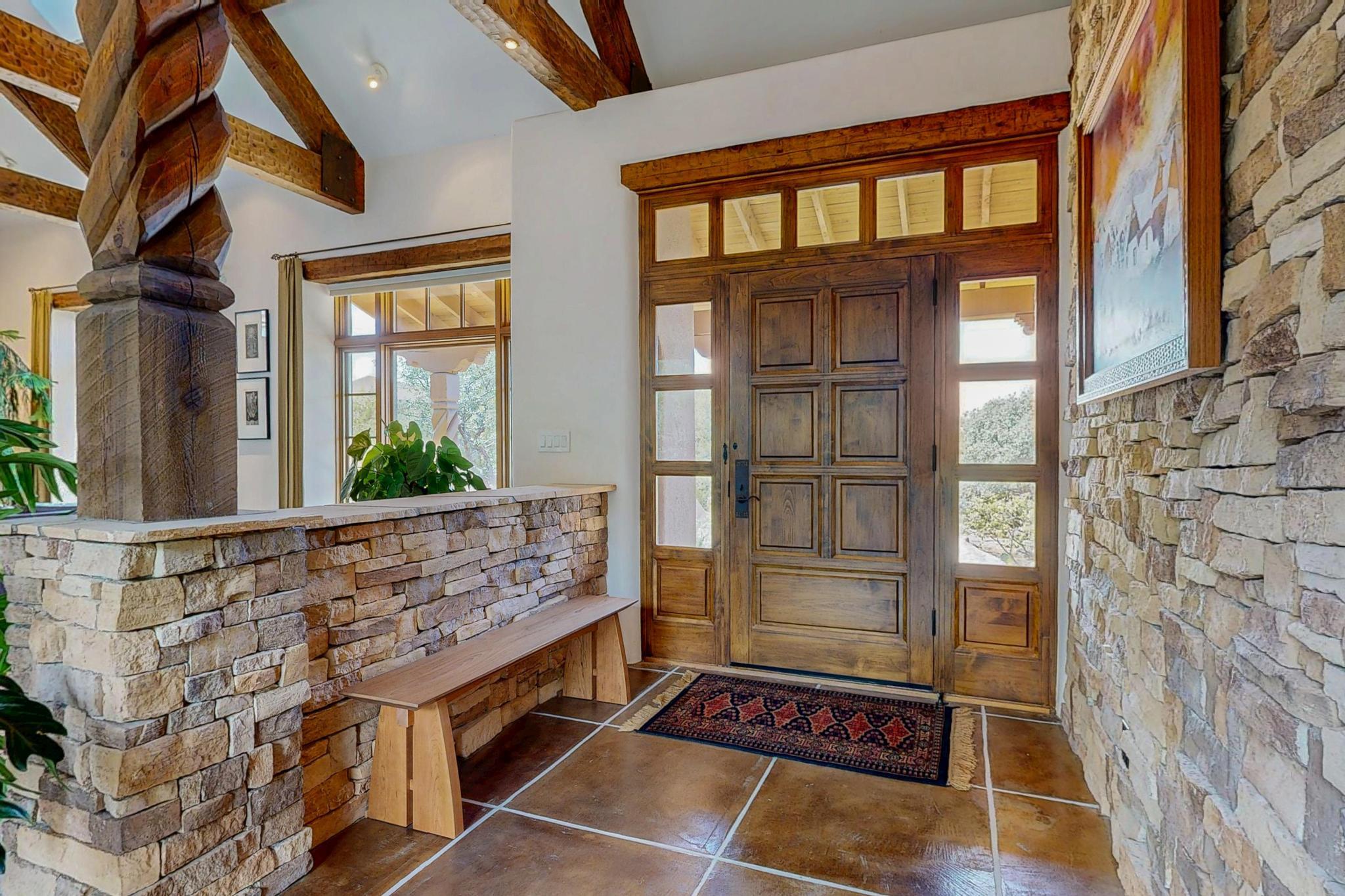 348 White Oaks Drive NE