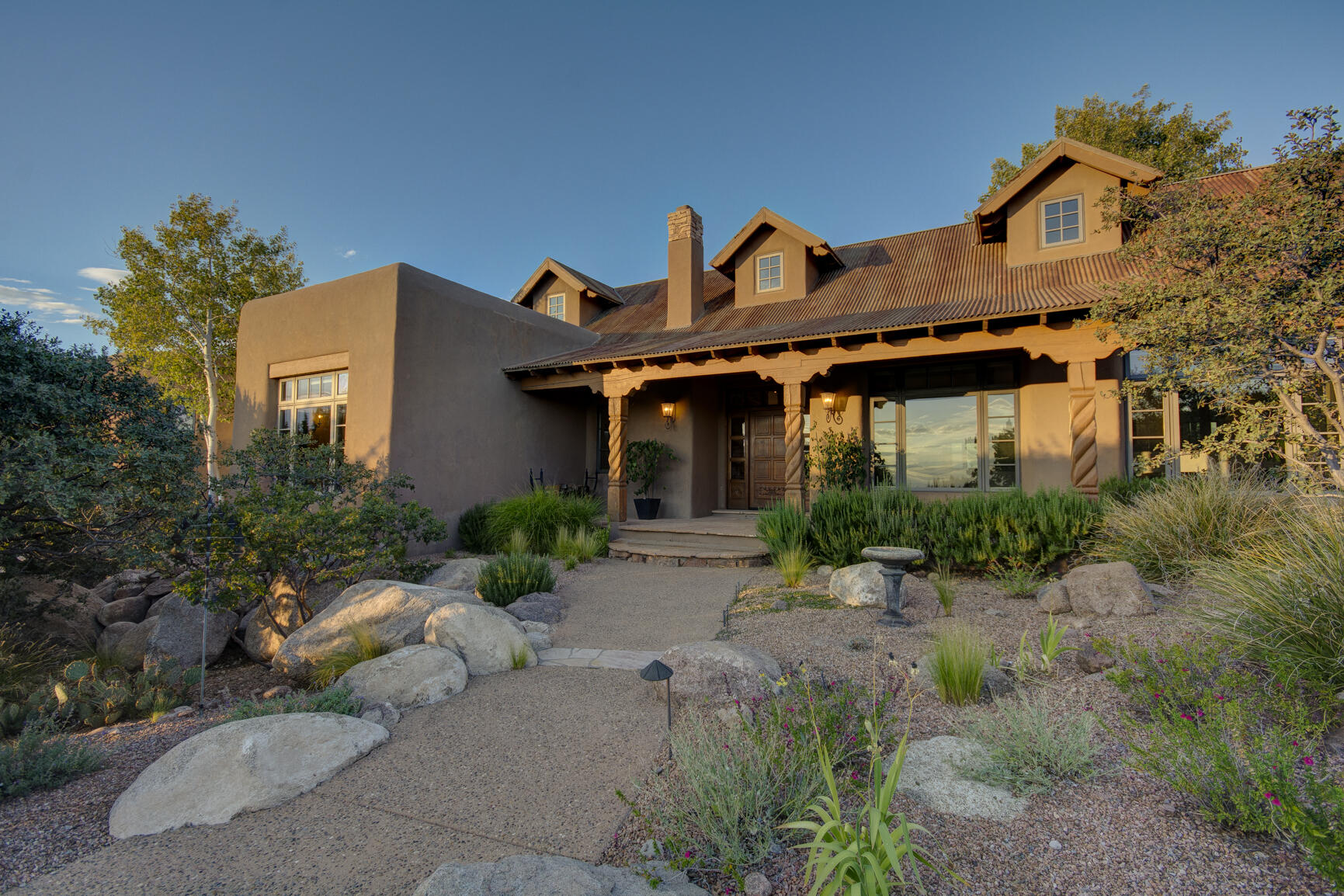 348 White Oaks Drive NE