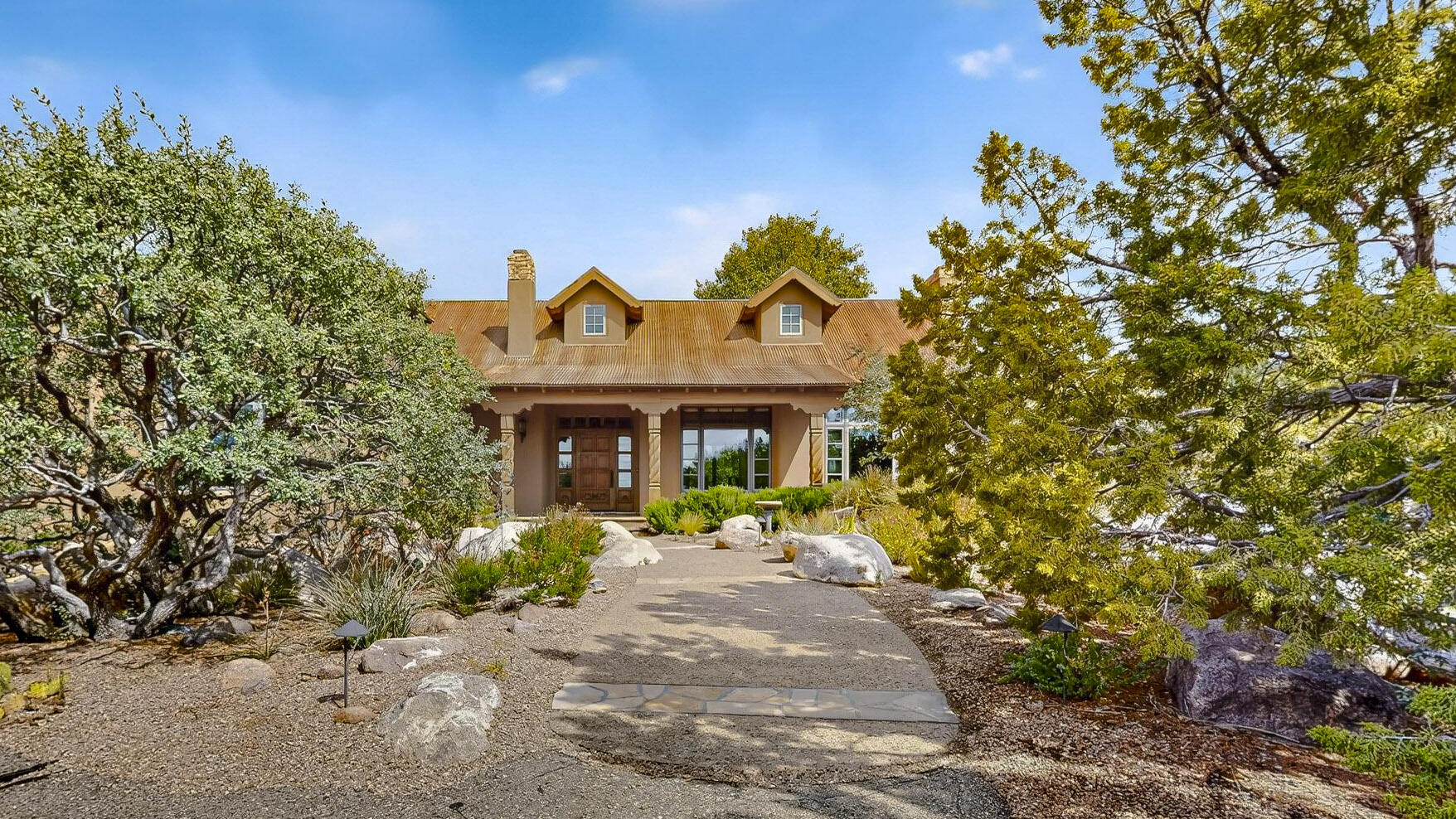 348 White Oaks Drive NE