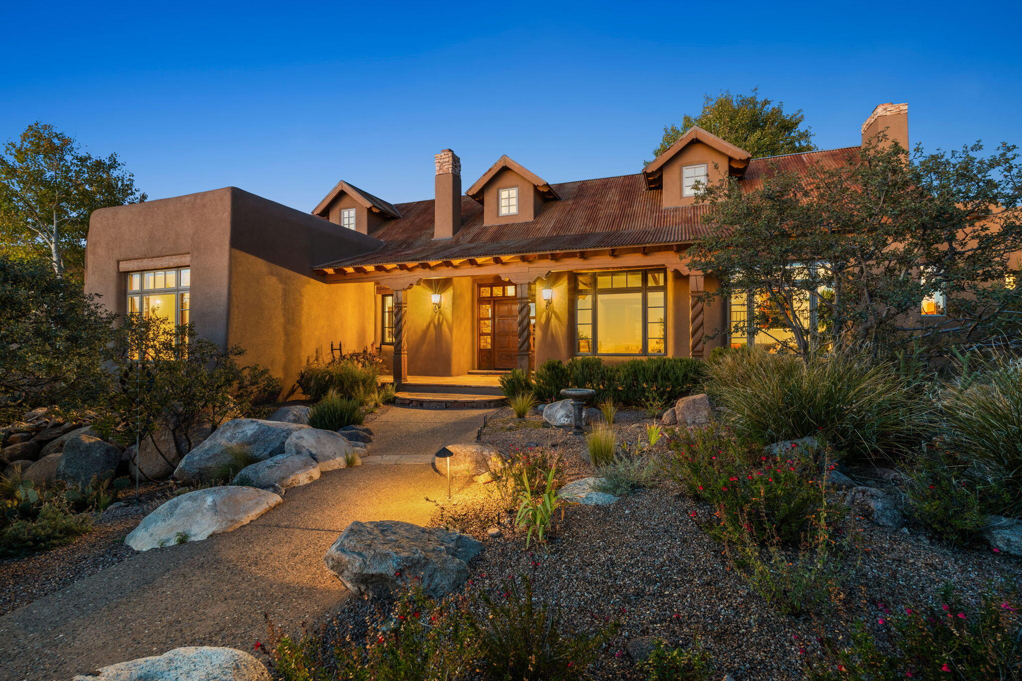 348 White Oaks Drive NE