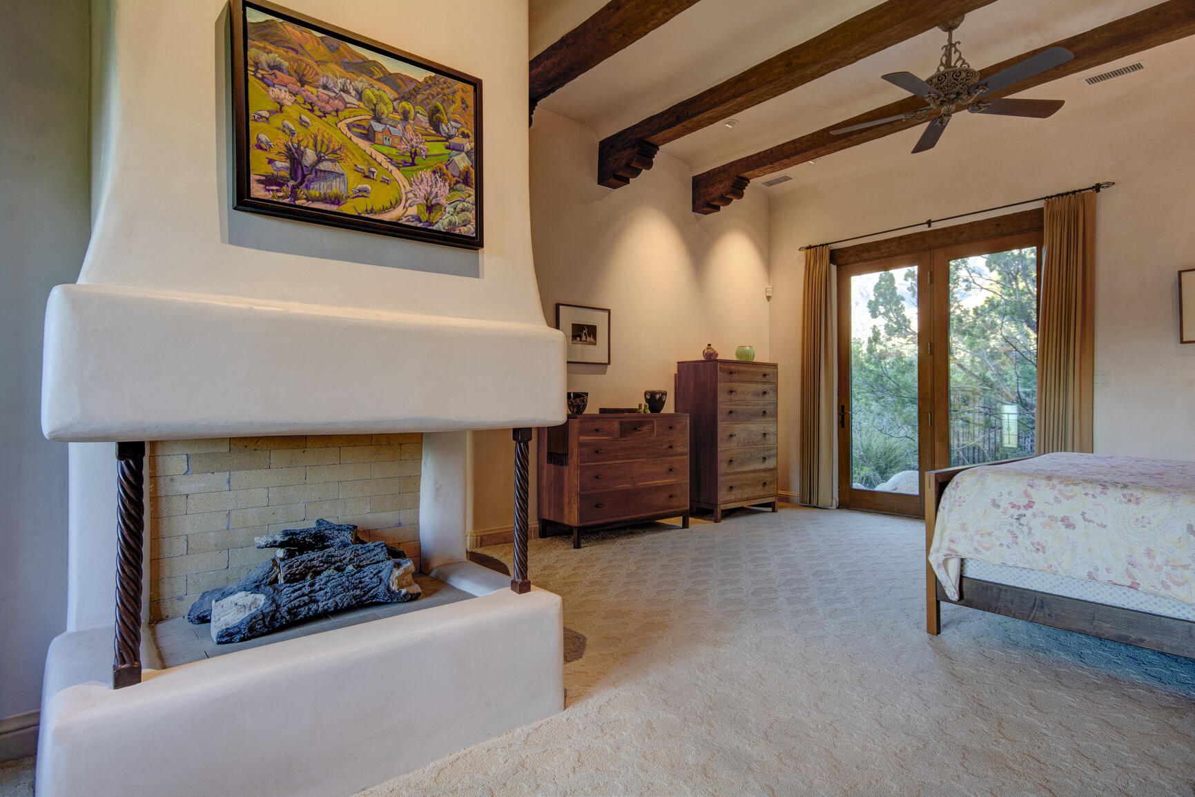 348 White Oaks Drive NE