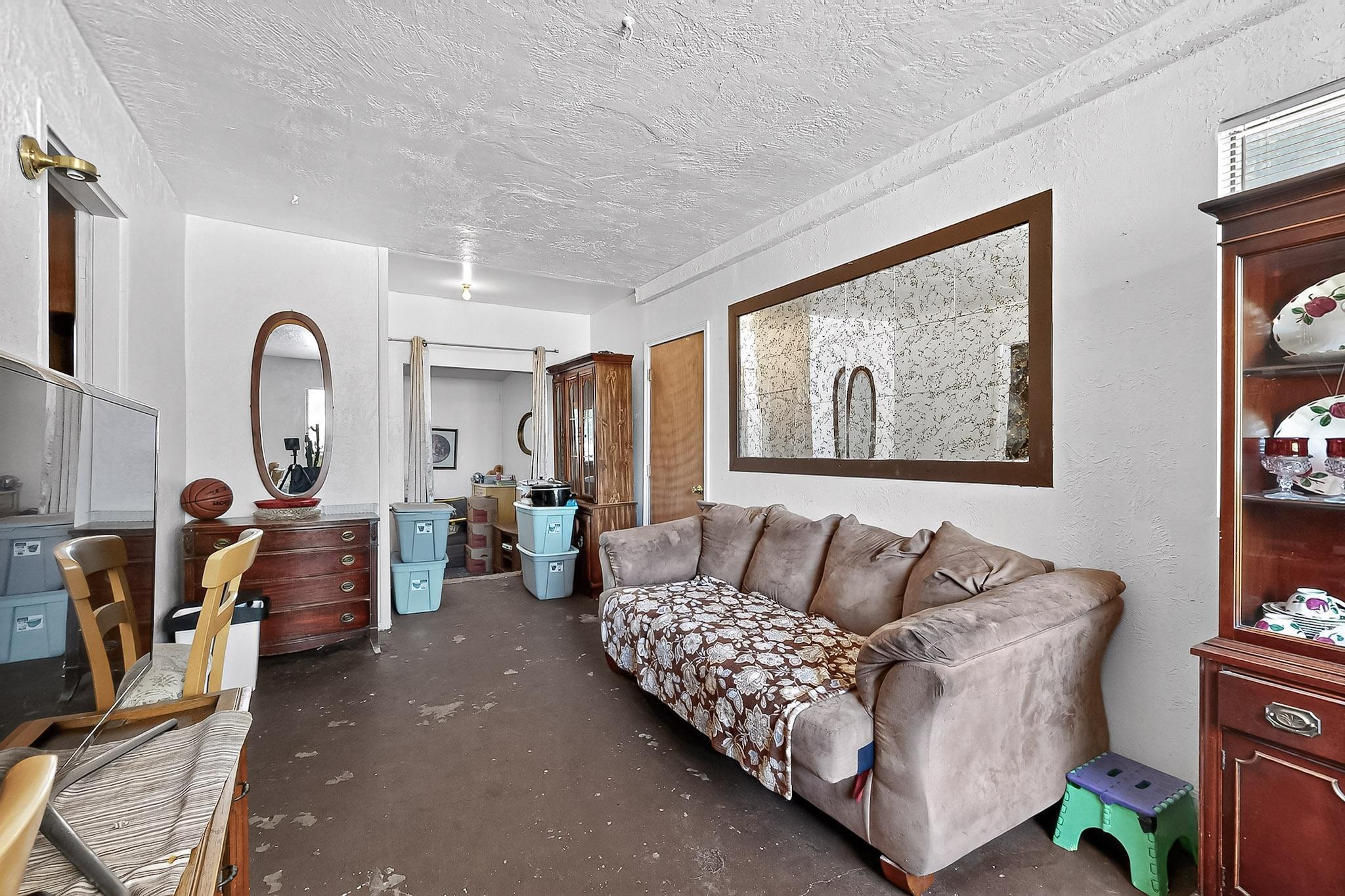 4011 Broadview Place NW