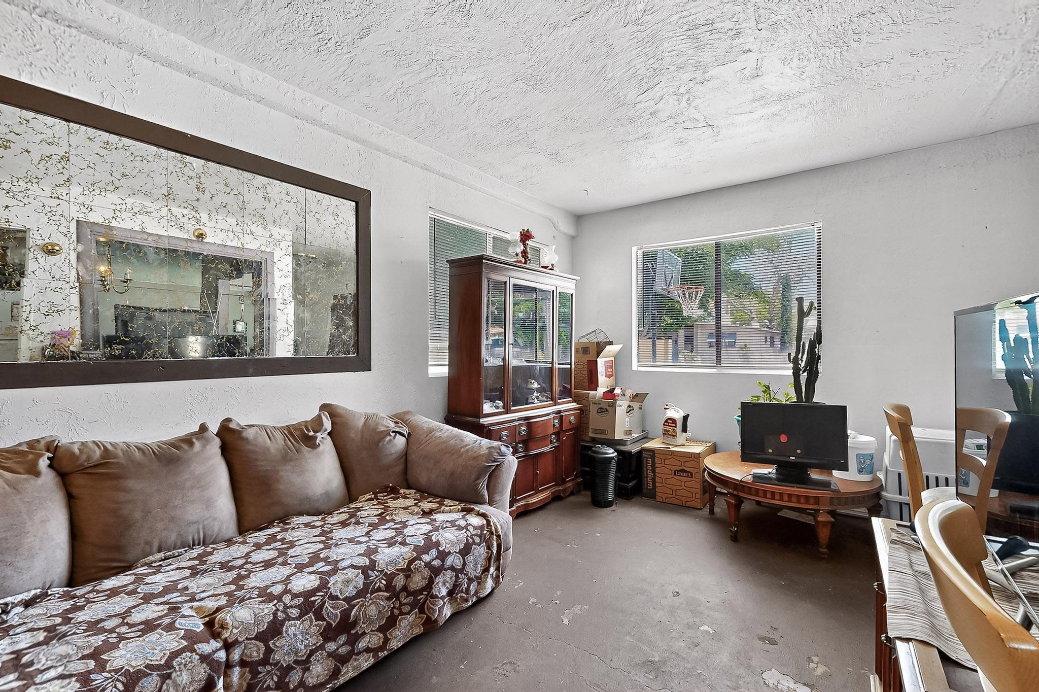 4011 Broadview Place NW