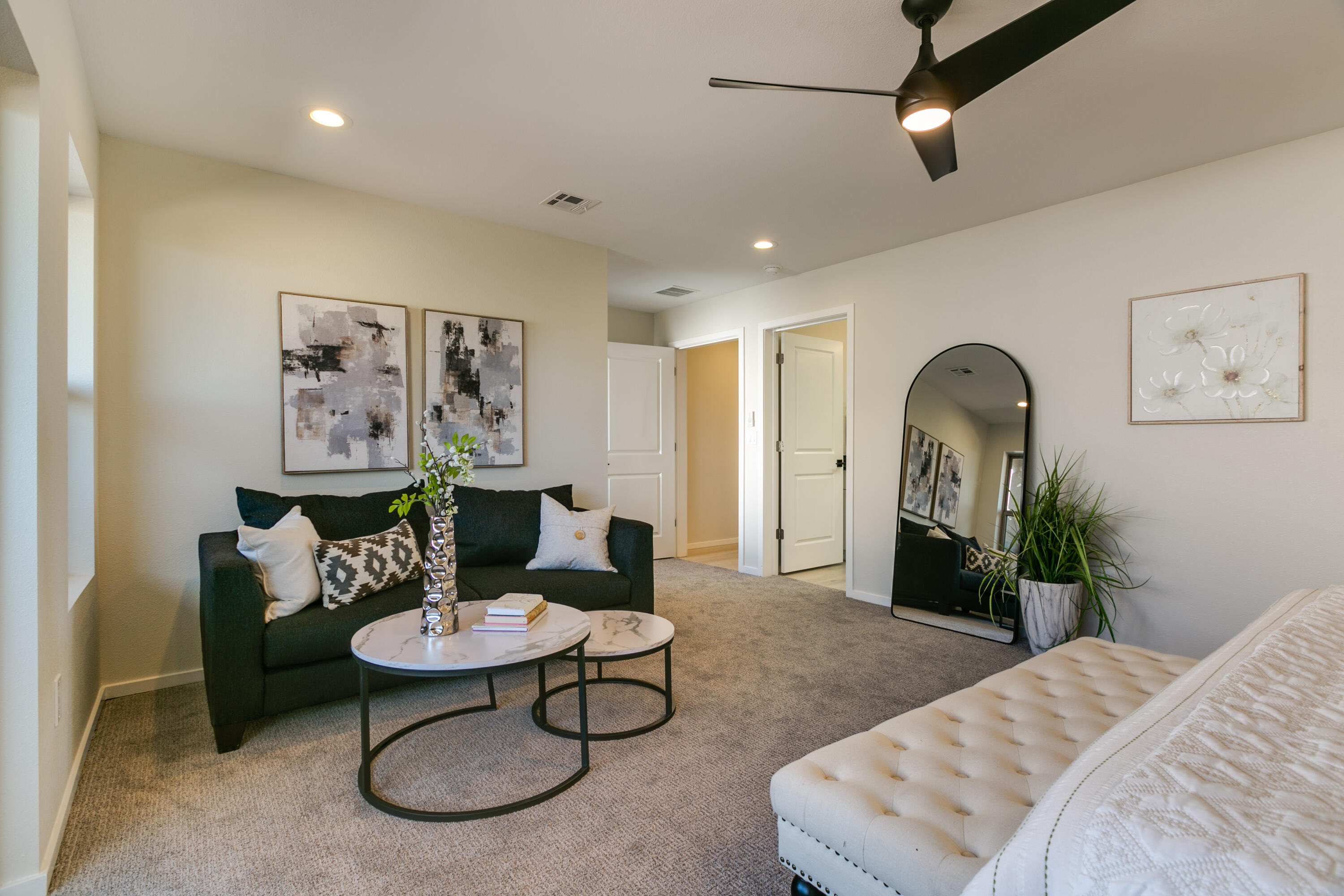 4531 VILLA LOMA Lane NE