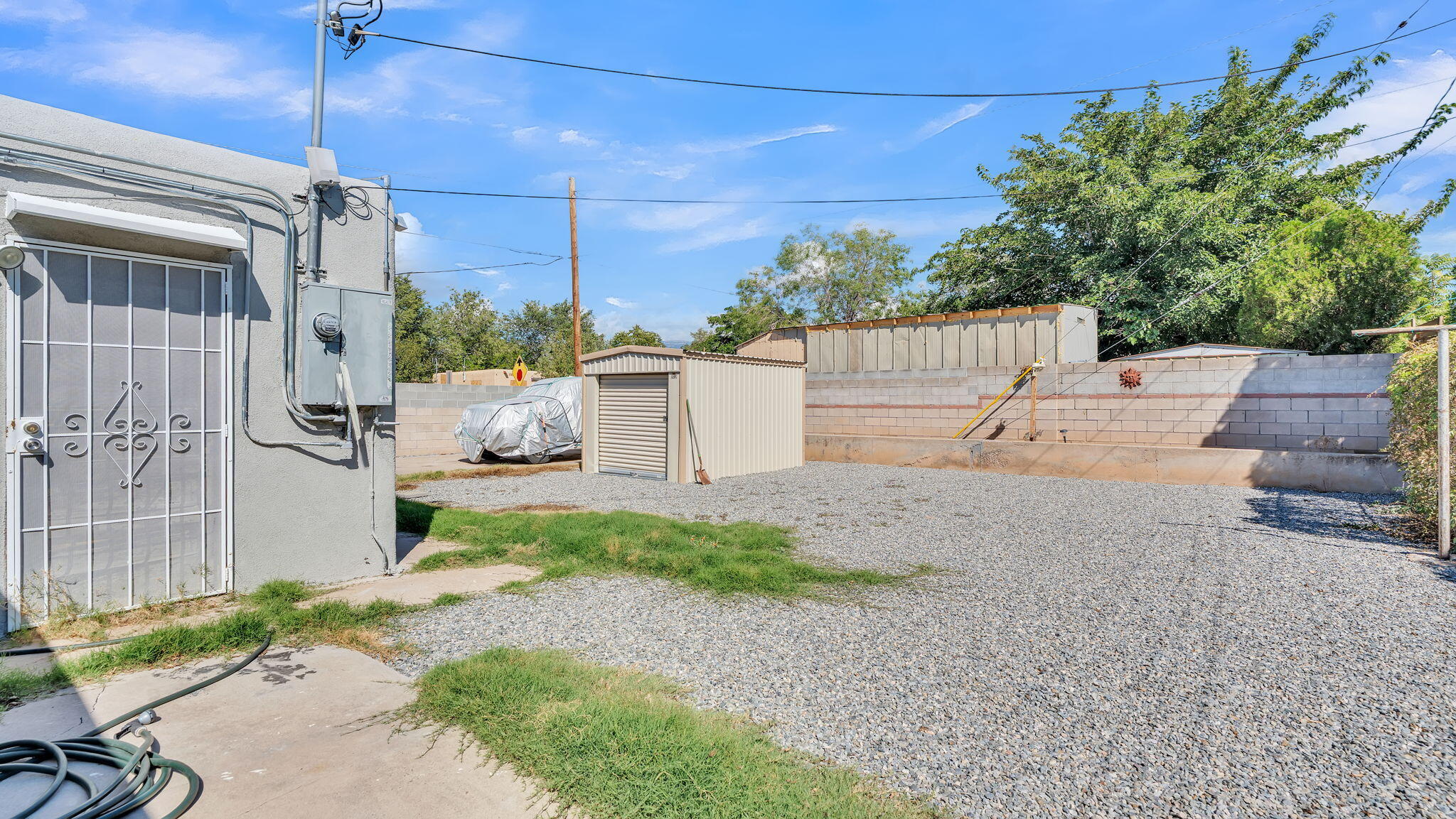 2354 VALENCIA Drive NE