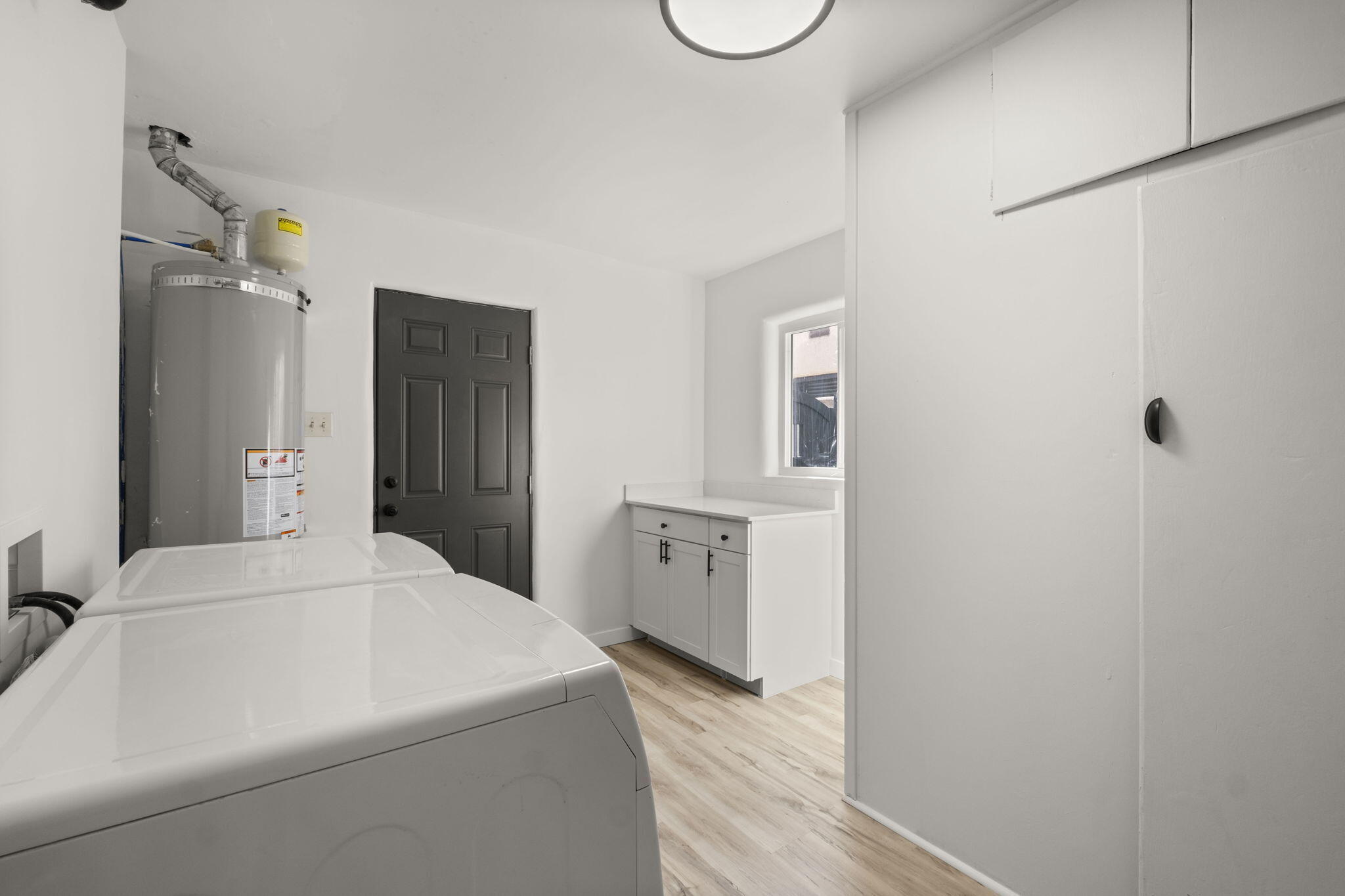 1808 Dakota Street NE