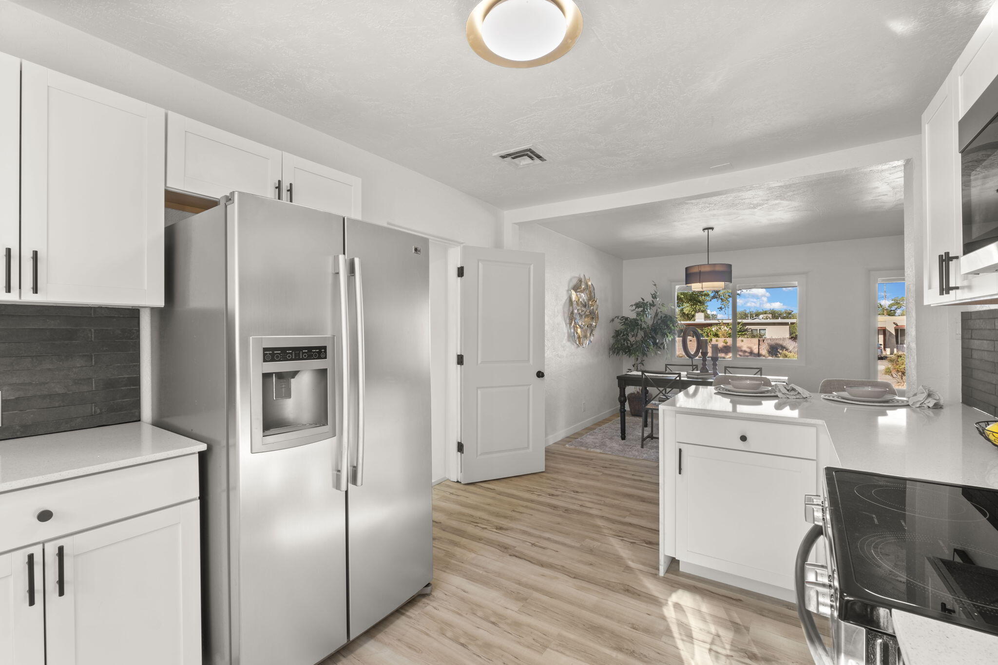 1808 Dakota Street NE