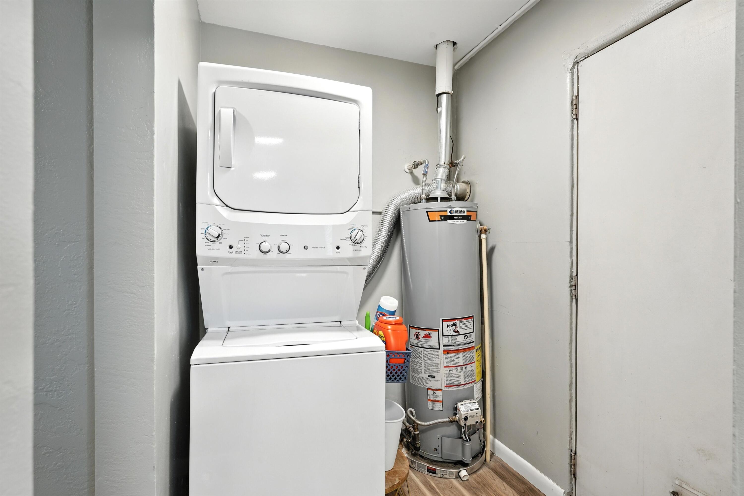 1821 Alvarado Drive NE