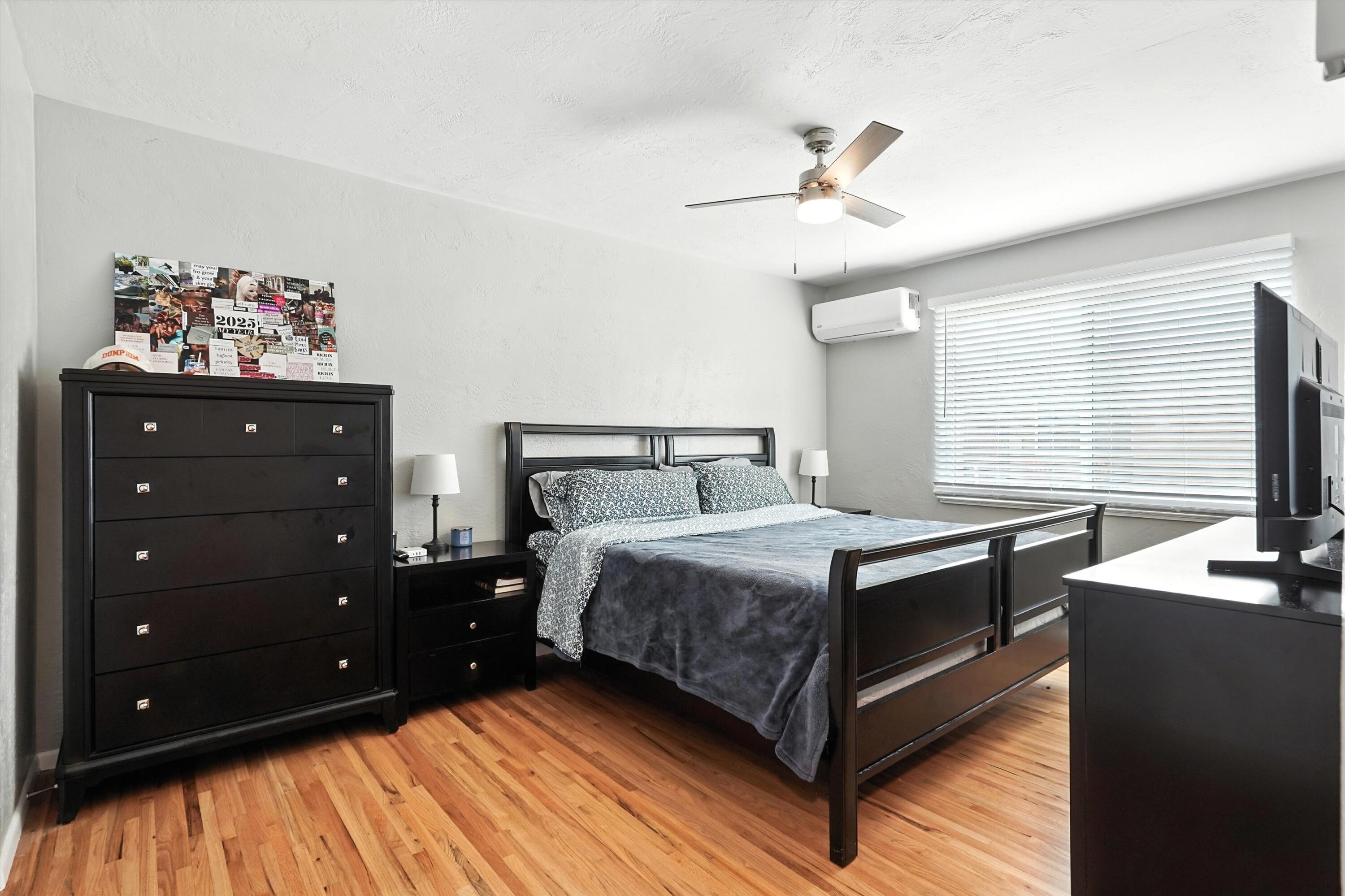 1821 Alvarado Drive NE