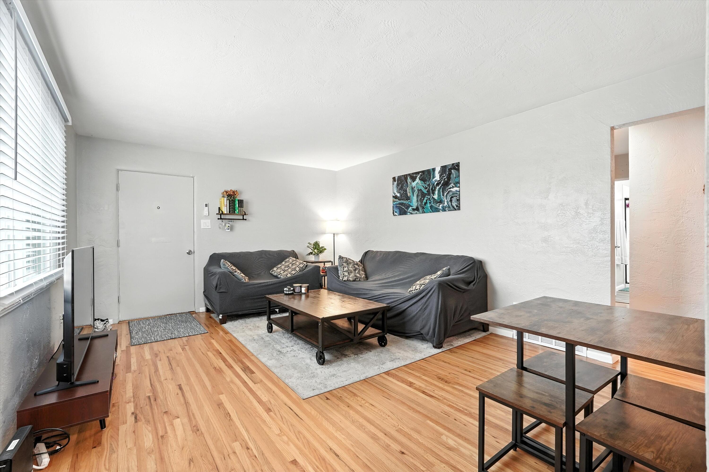 1821 Alvarado Drive NE