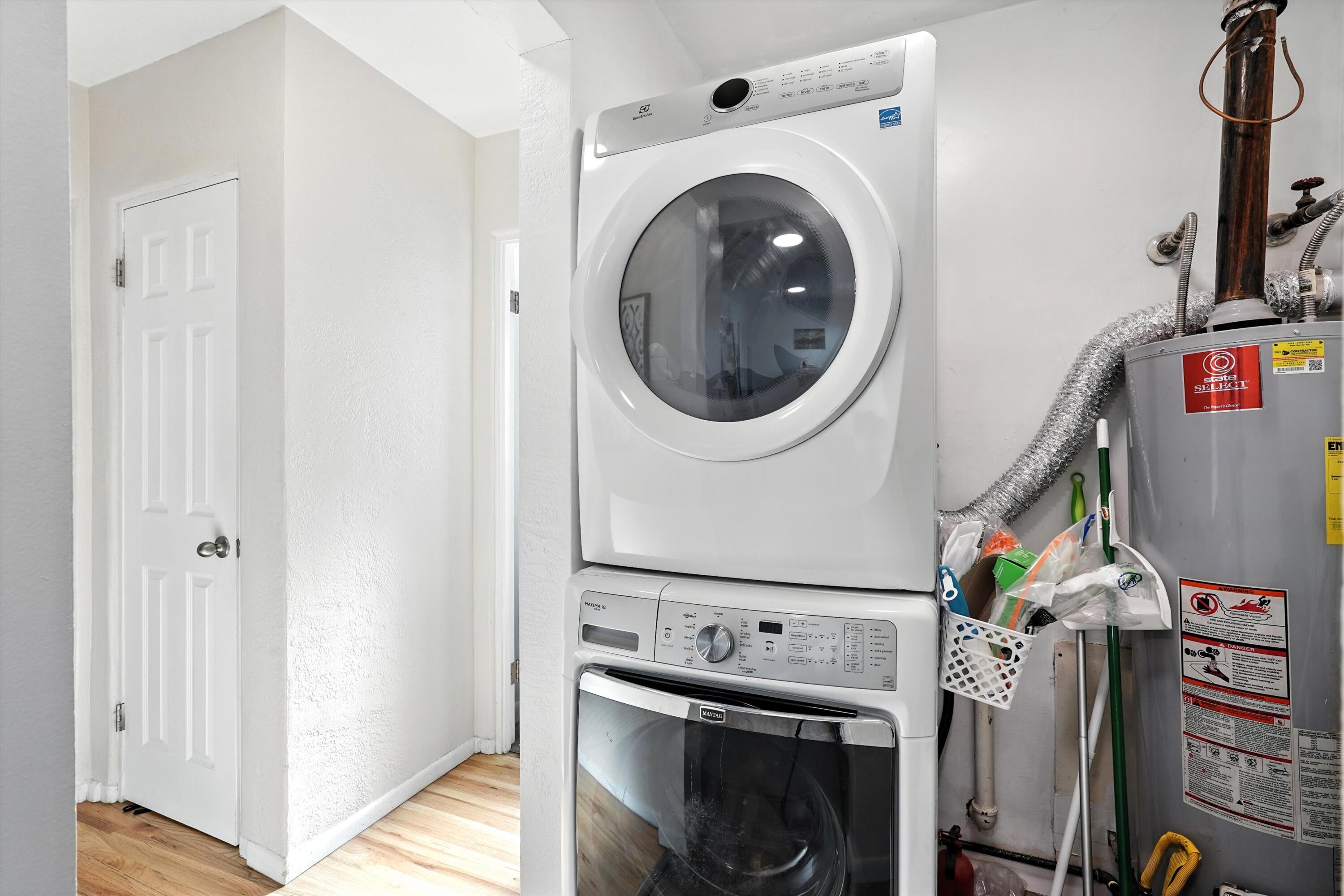 1821 Alvarado Drive NE