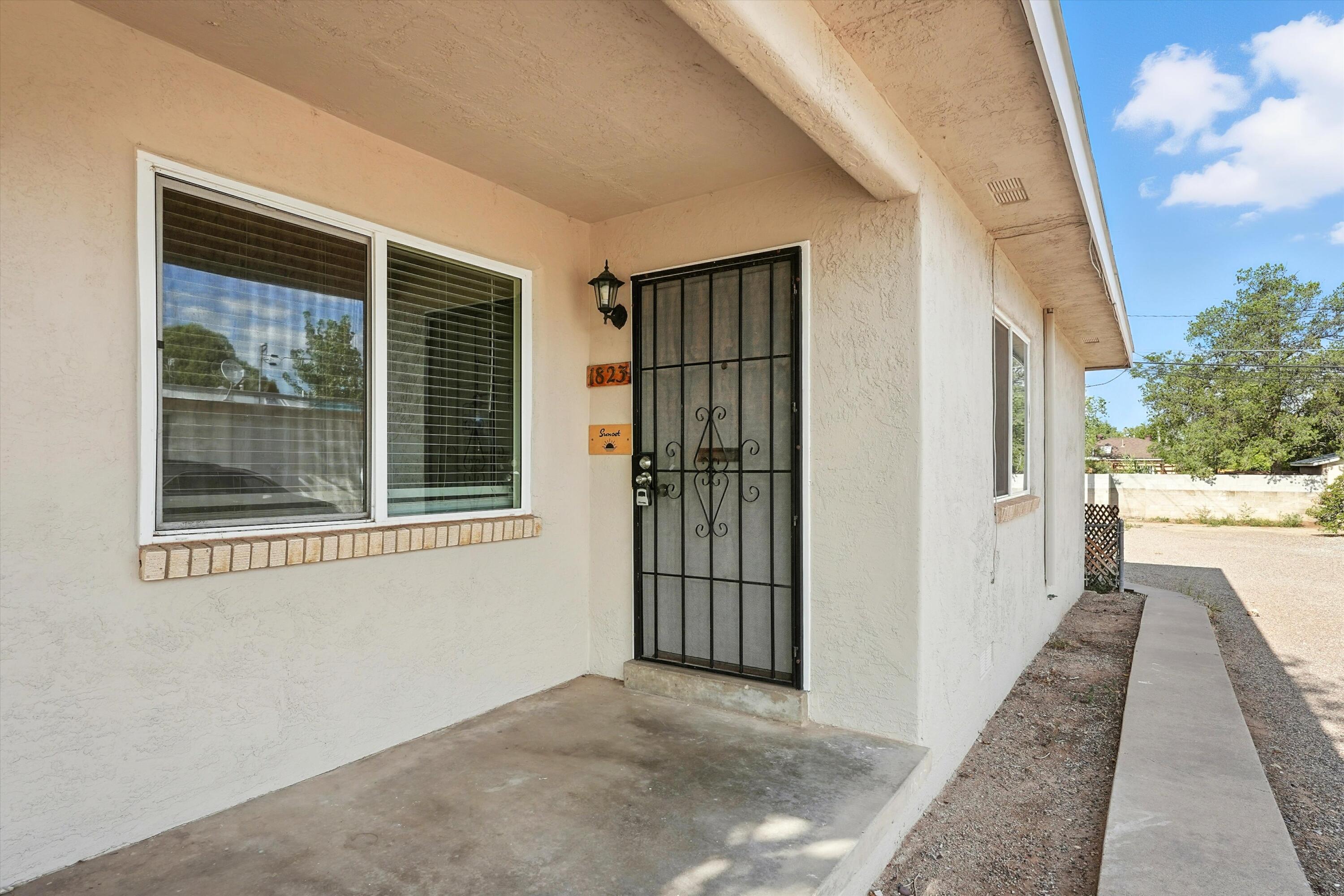 1821 Alvarado Drive NE