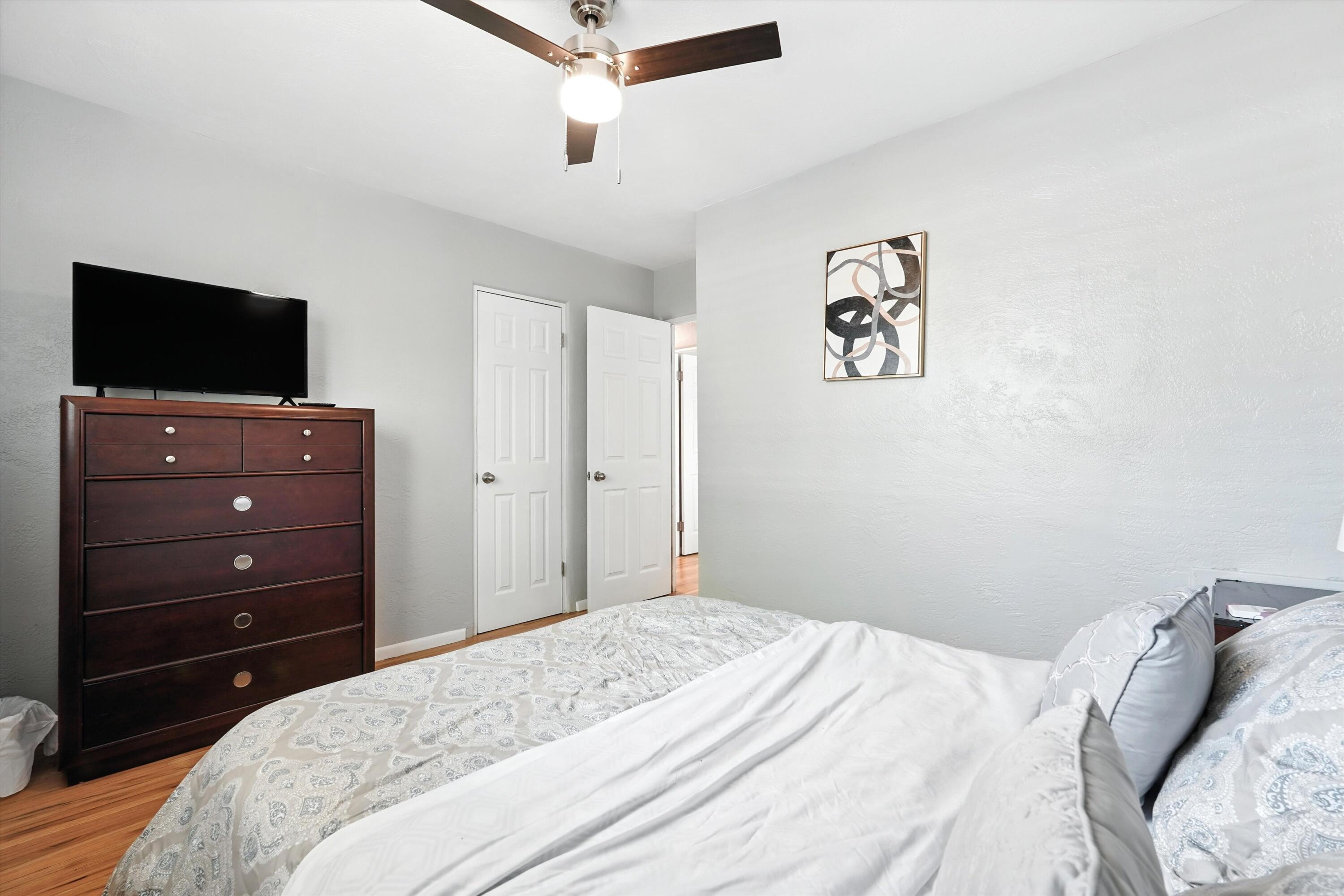 1821 Alvarado Drive NE