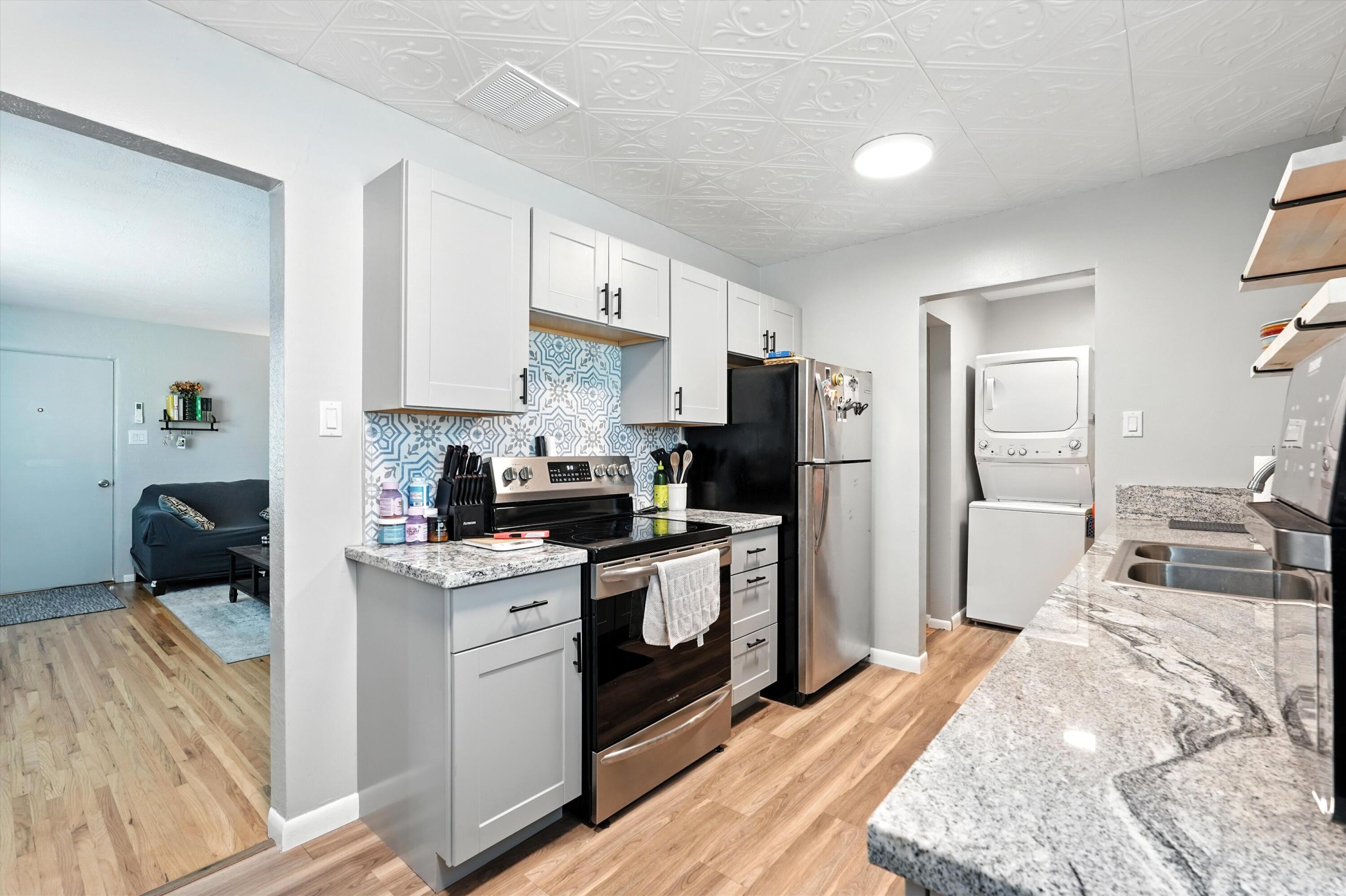 1821 Alvarado Drive NE