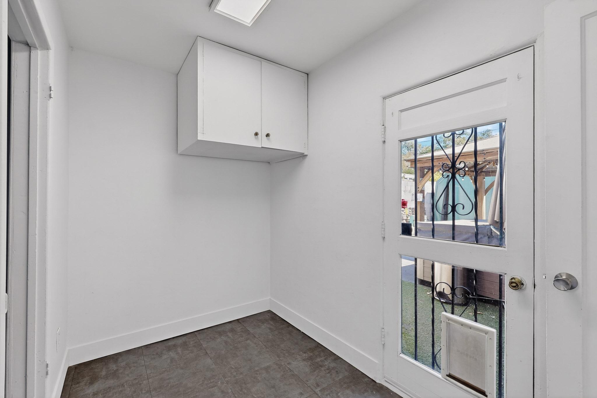 2026 VERMONT Street NE