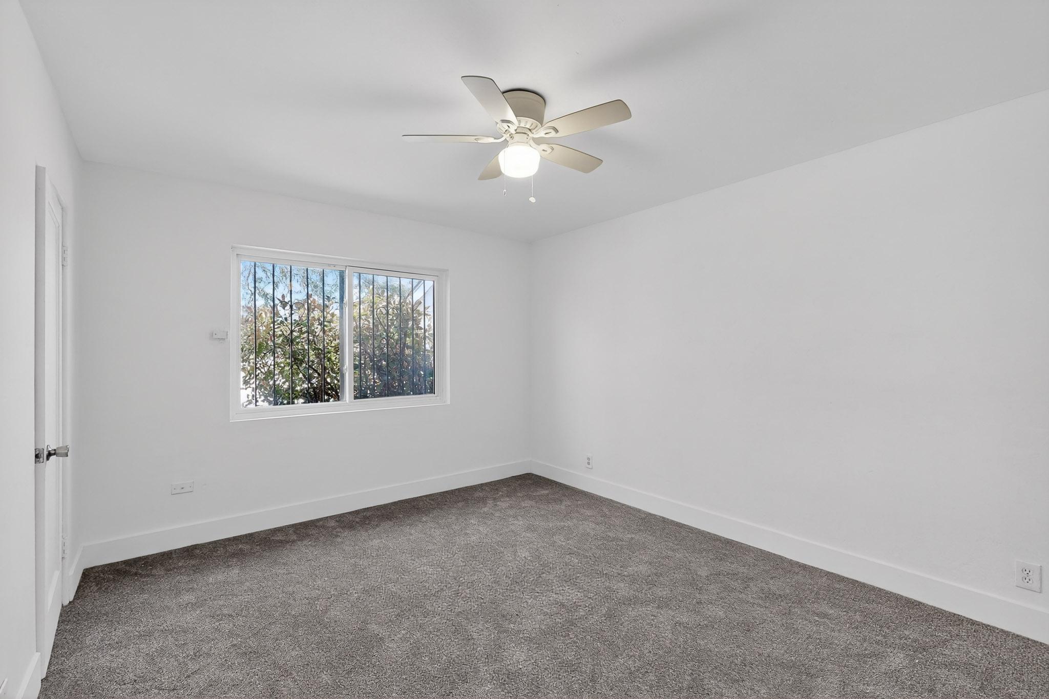 2026 VERMONT Street NE