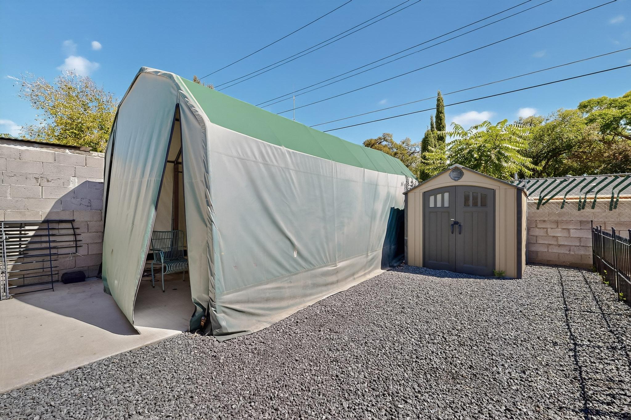 2026 VERMONT Street NE