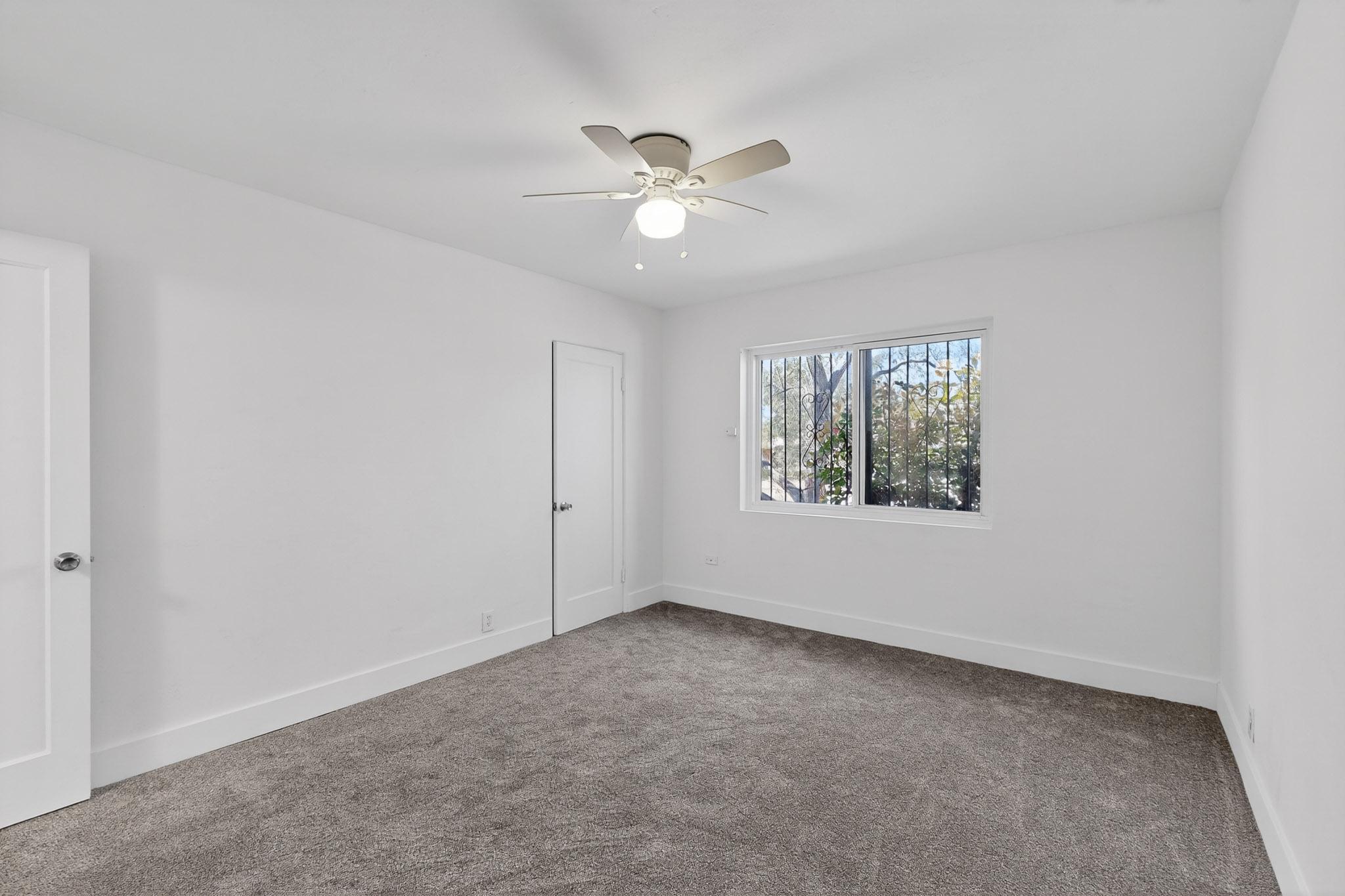 2026 VERMONT Street NE