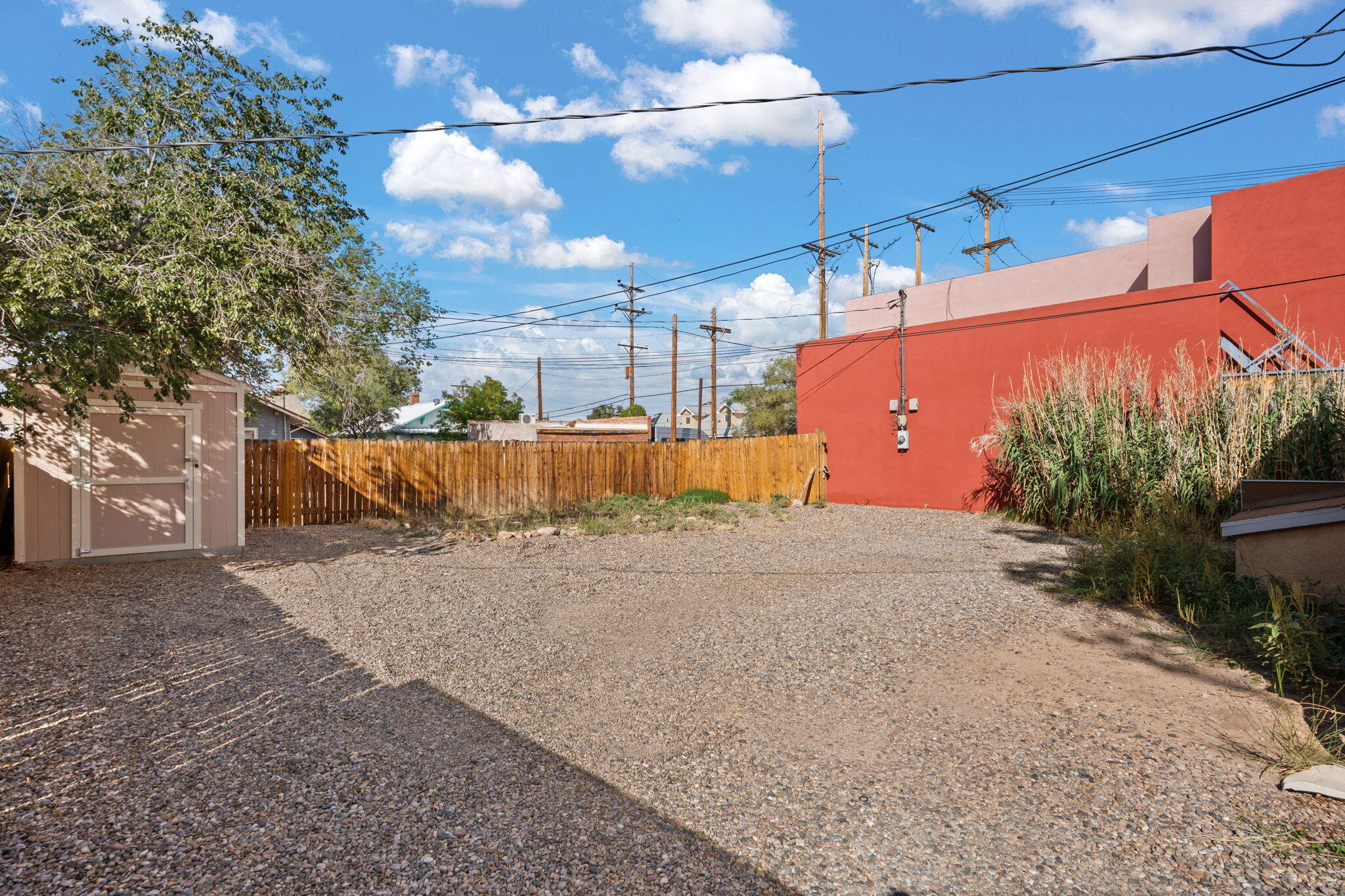 813 MARQUETTE Avenue NW