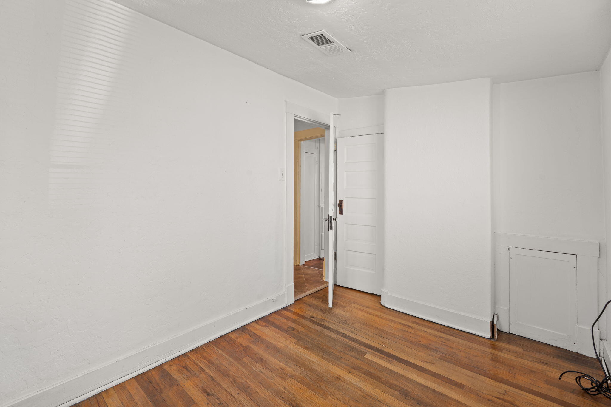 813 MARQUETTE Avenue NW