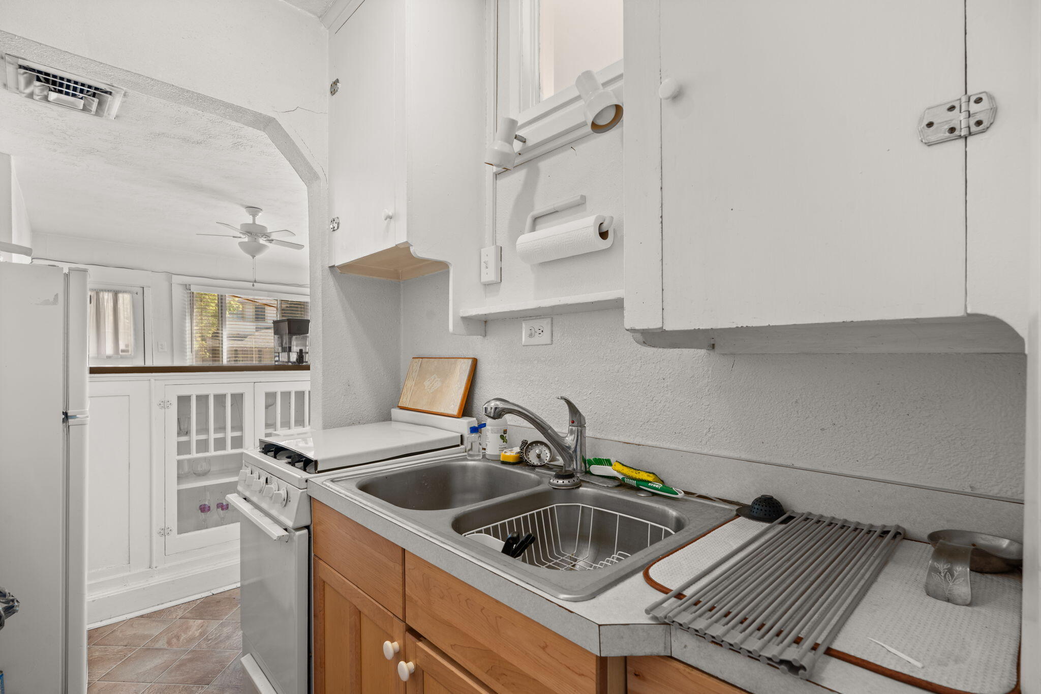 813 MARQUETTE Avenue NW