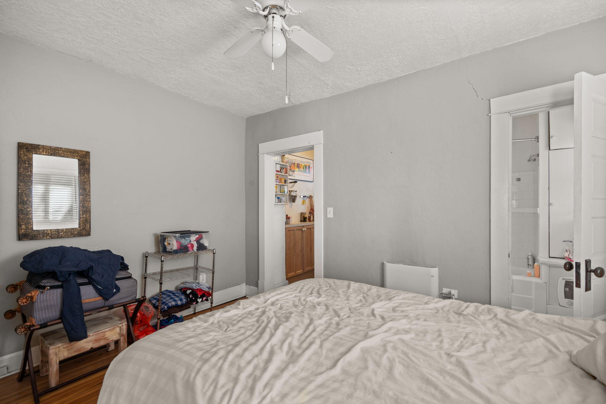 813 MARQUETTE Avenue NW