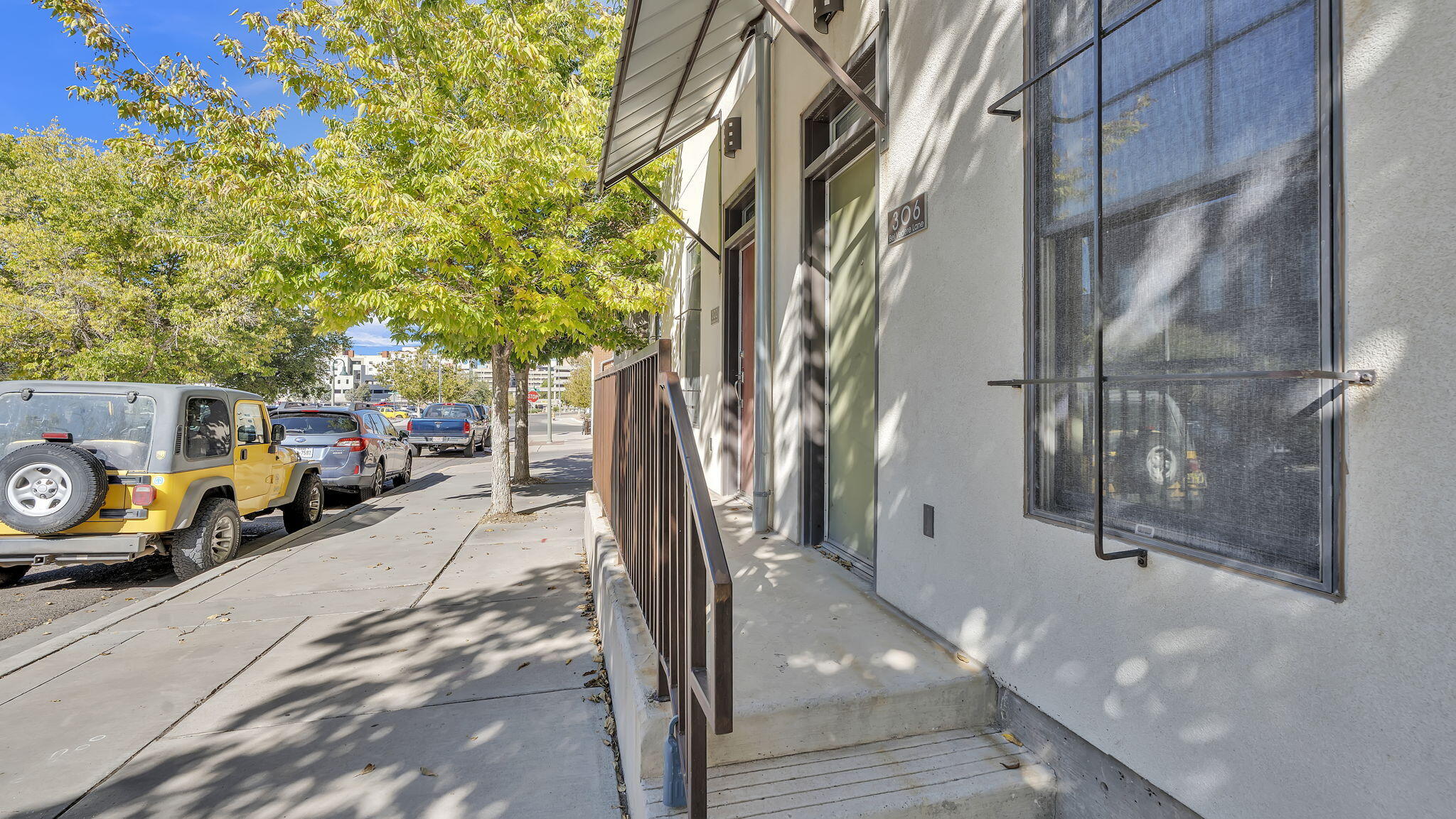 306 BEL VEDERE Lane NE