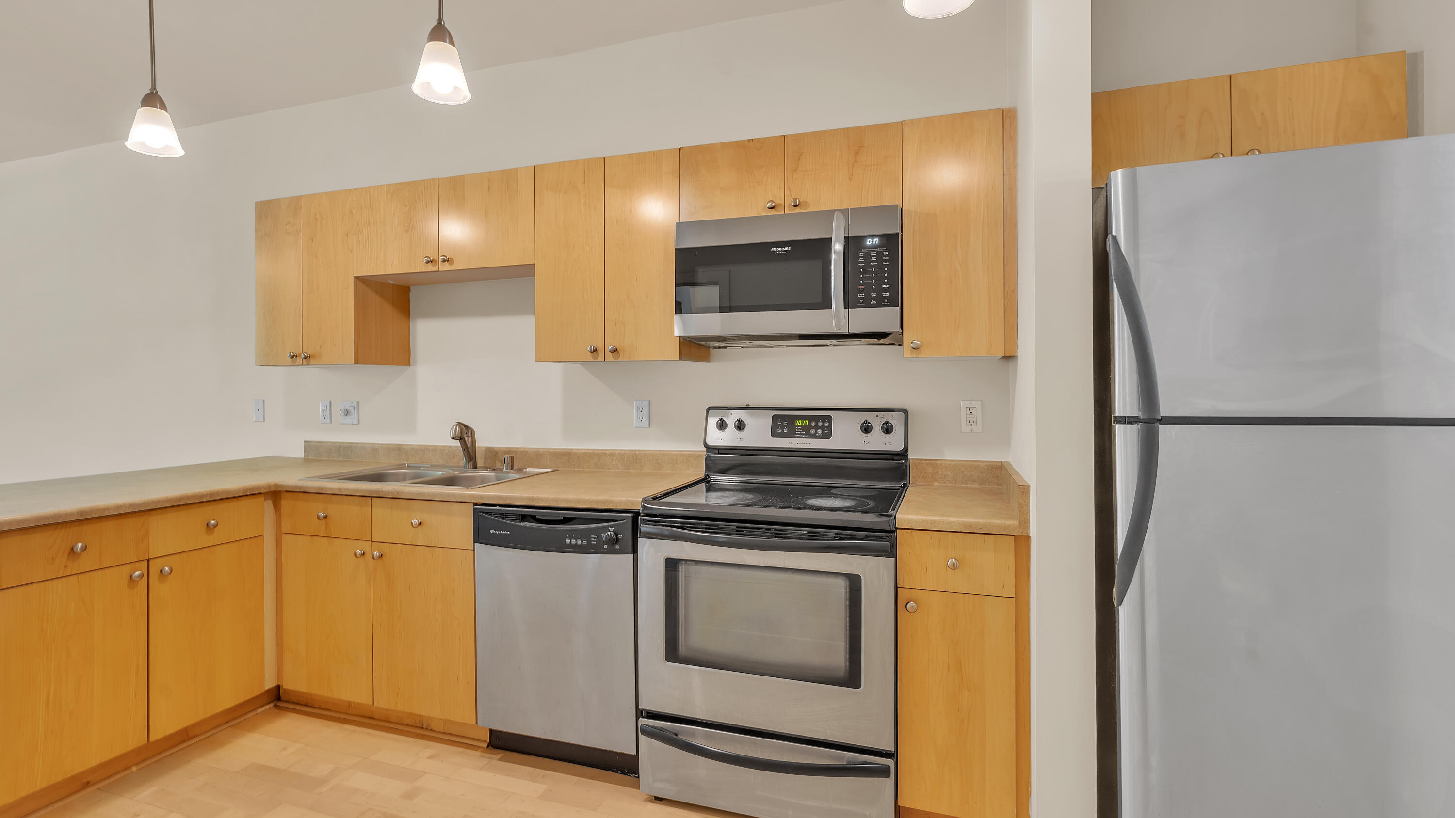 306 BEL VEDERE Lane NE