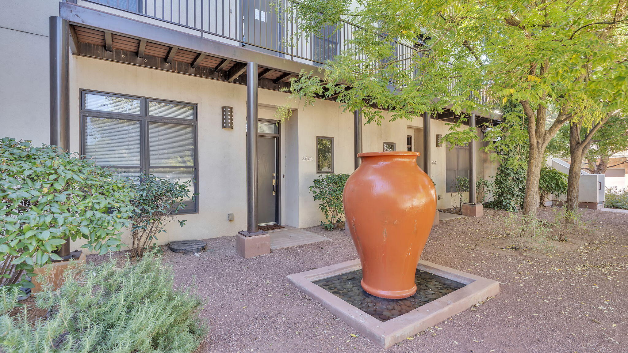 306 BEL VEDERE Lane NE