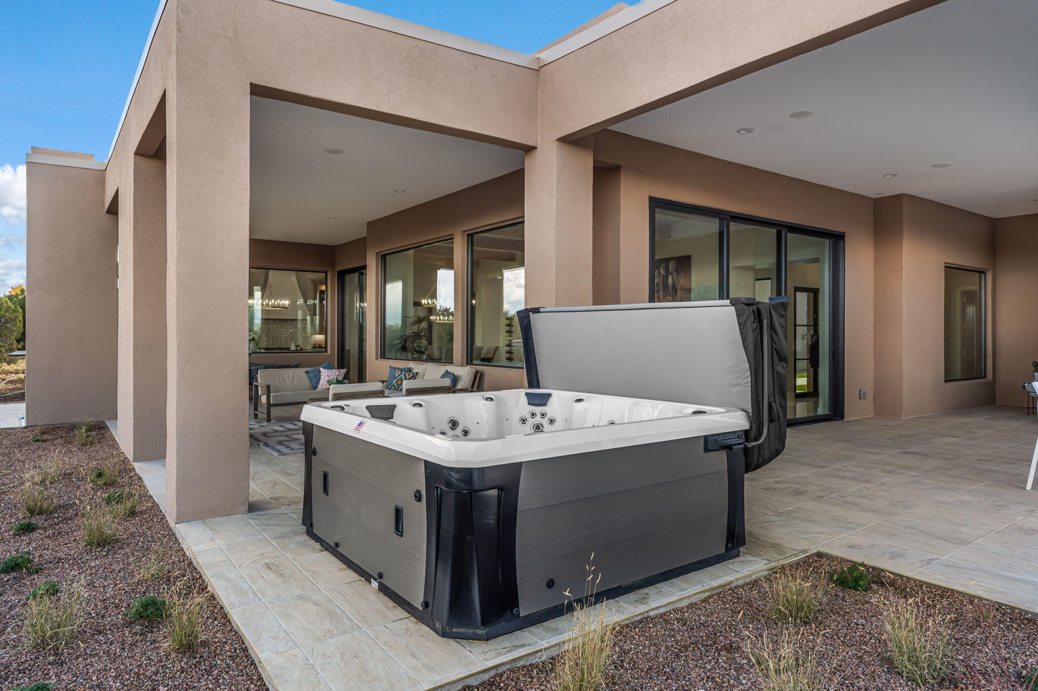9 Tamarisk Trail