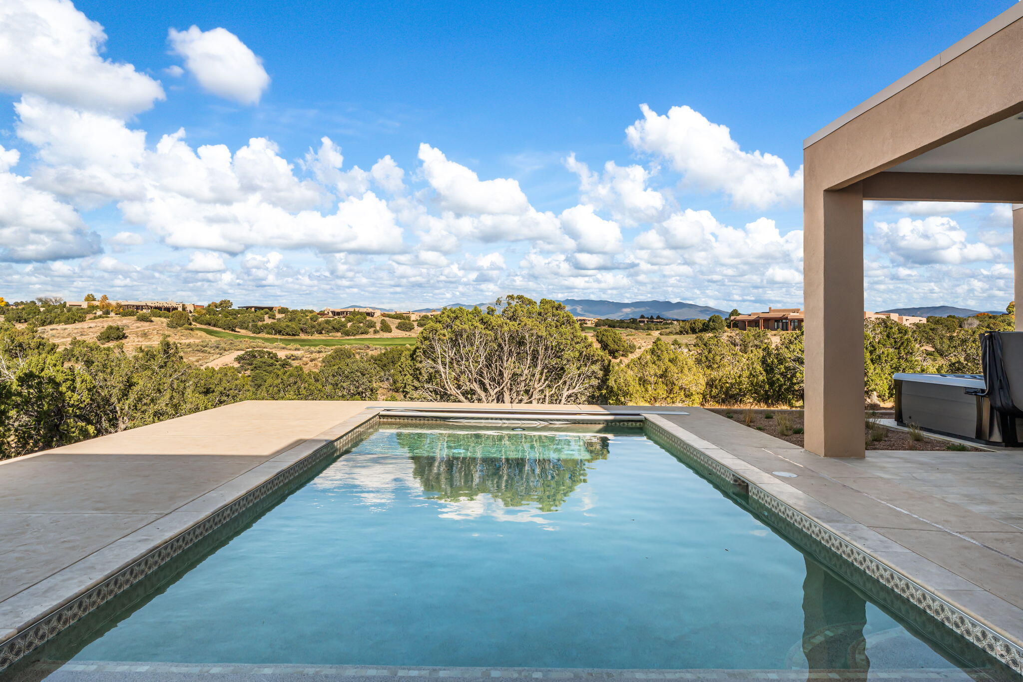 9 Tamarisk Trail