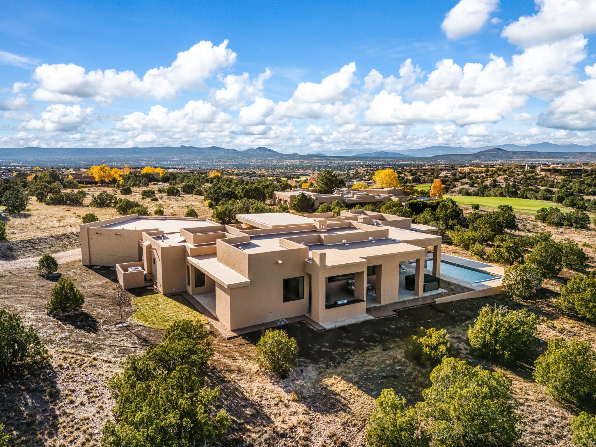 9 Tamarisk Trail