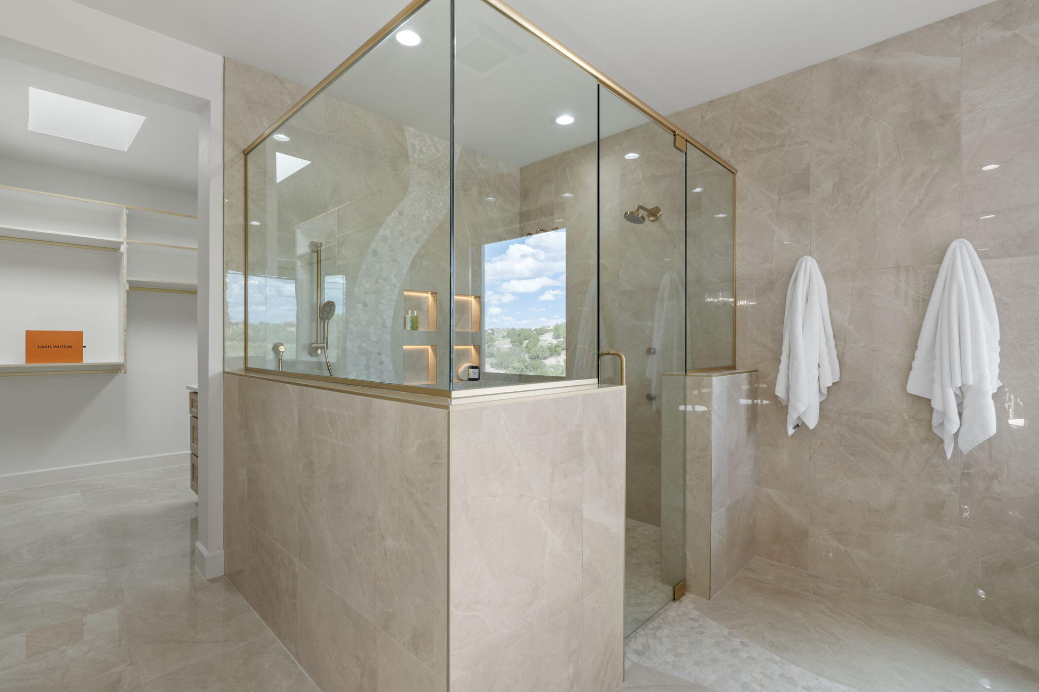 9 Tamarisk Trail